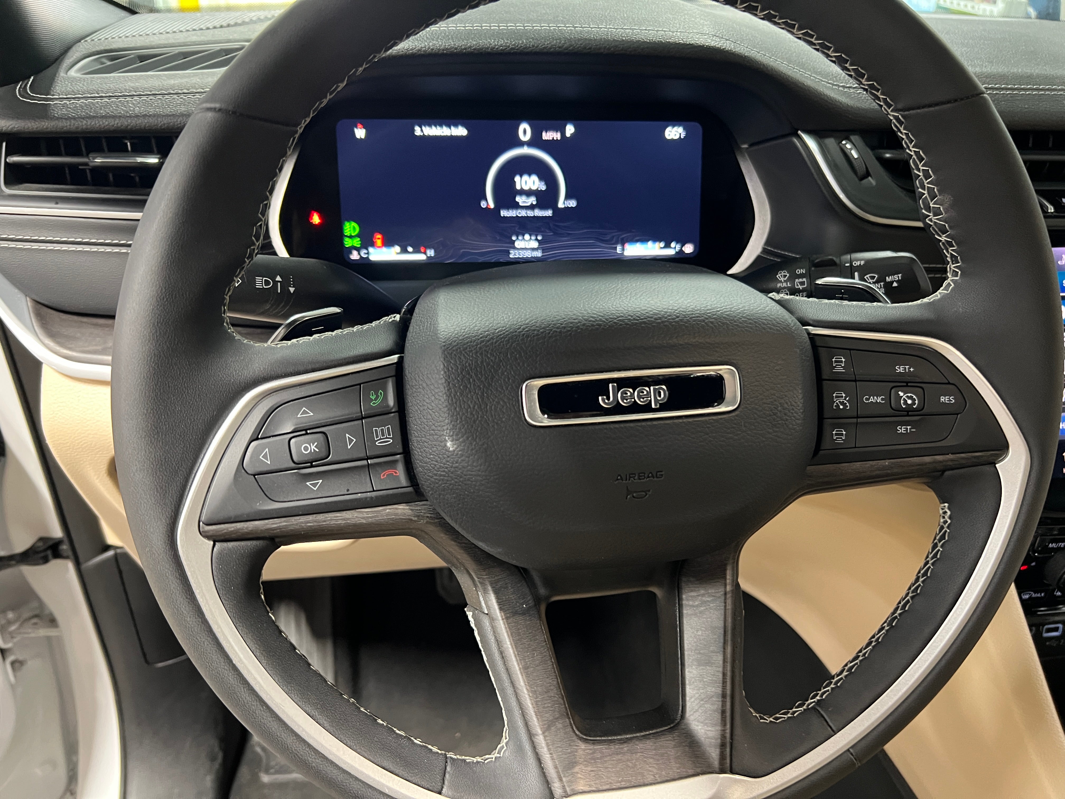 2024 Jeep Grand Cherokee Limited Edition 4