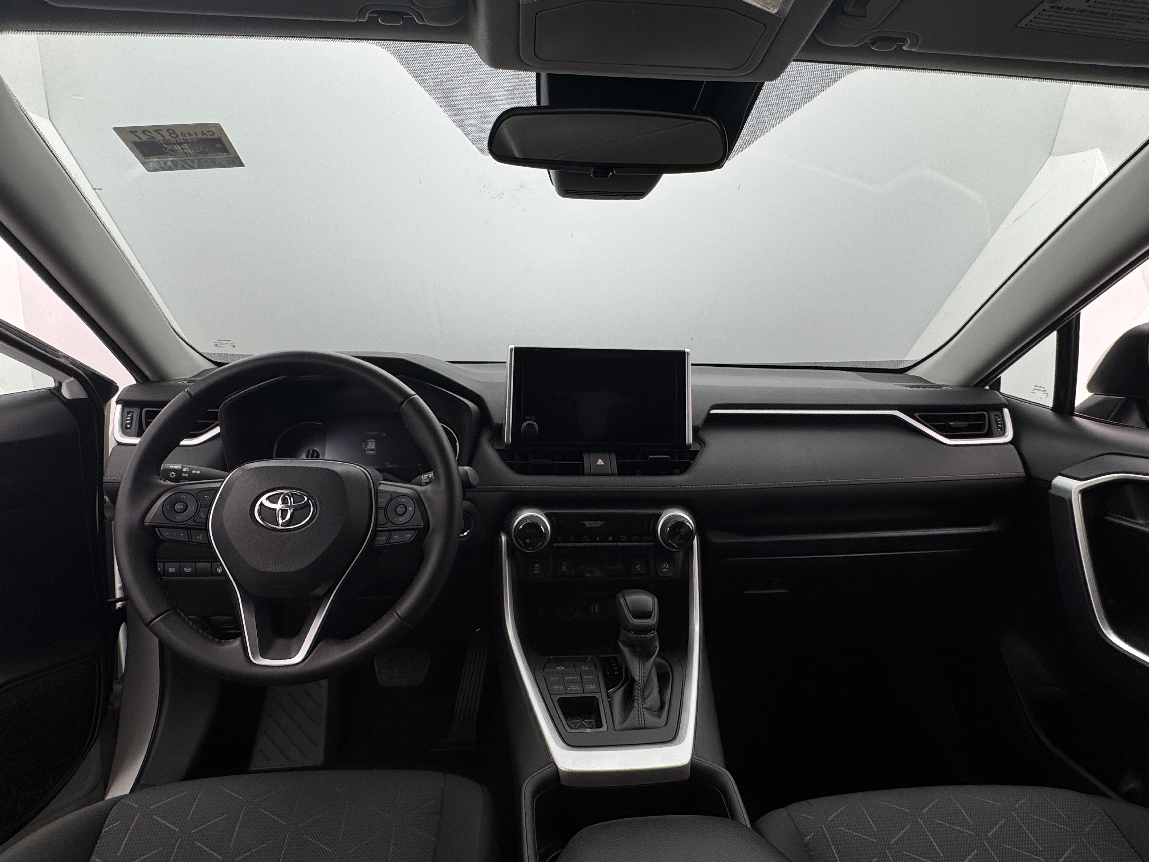 2024 Toyota RAV4 XLE 3