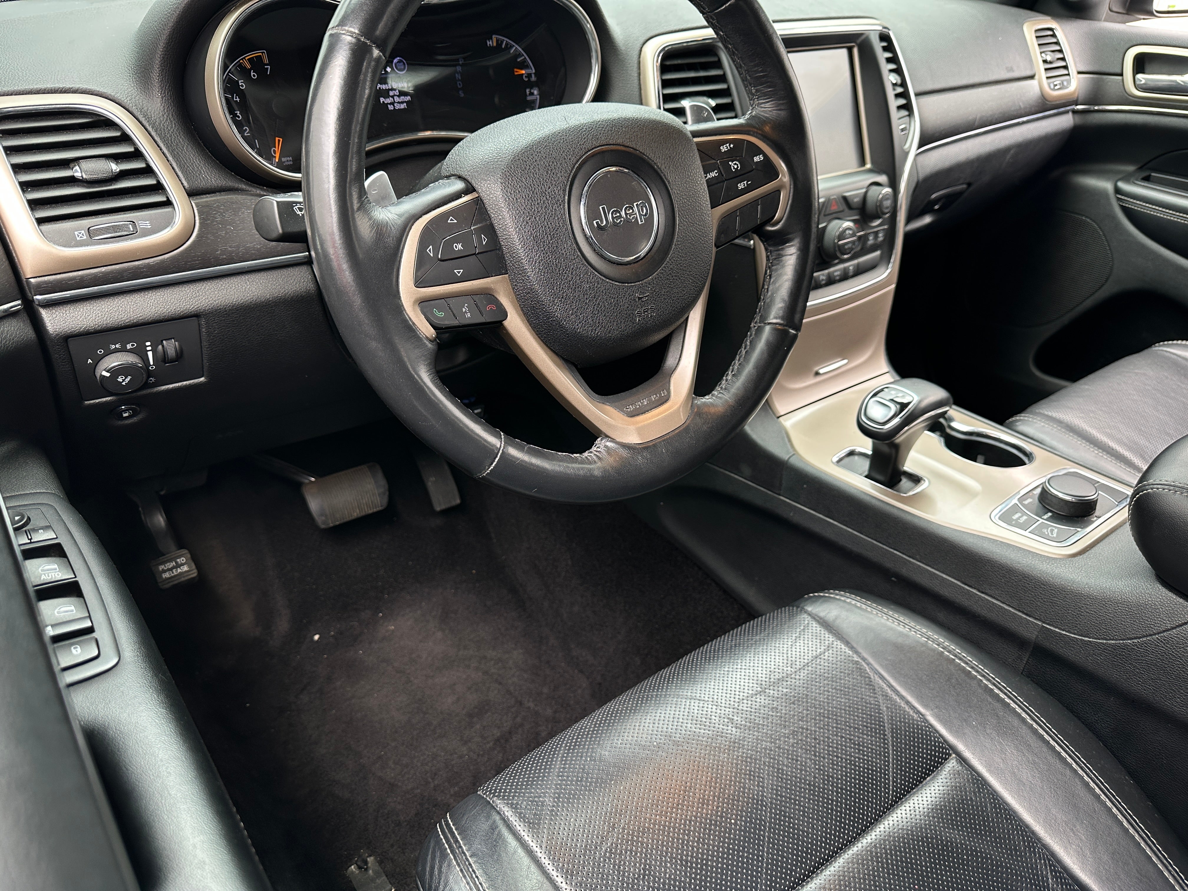 2015 Jeep Grand Cherokee Limited Edition 2