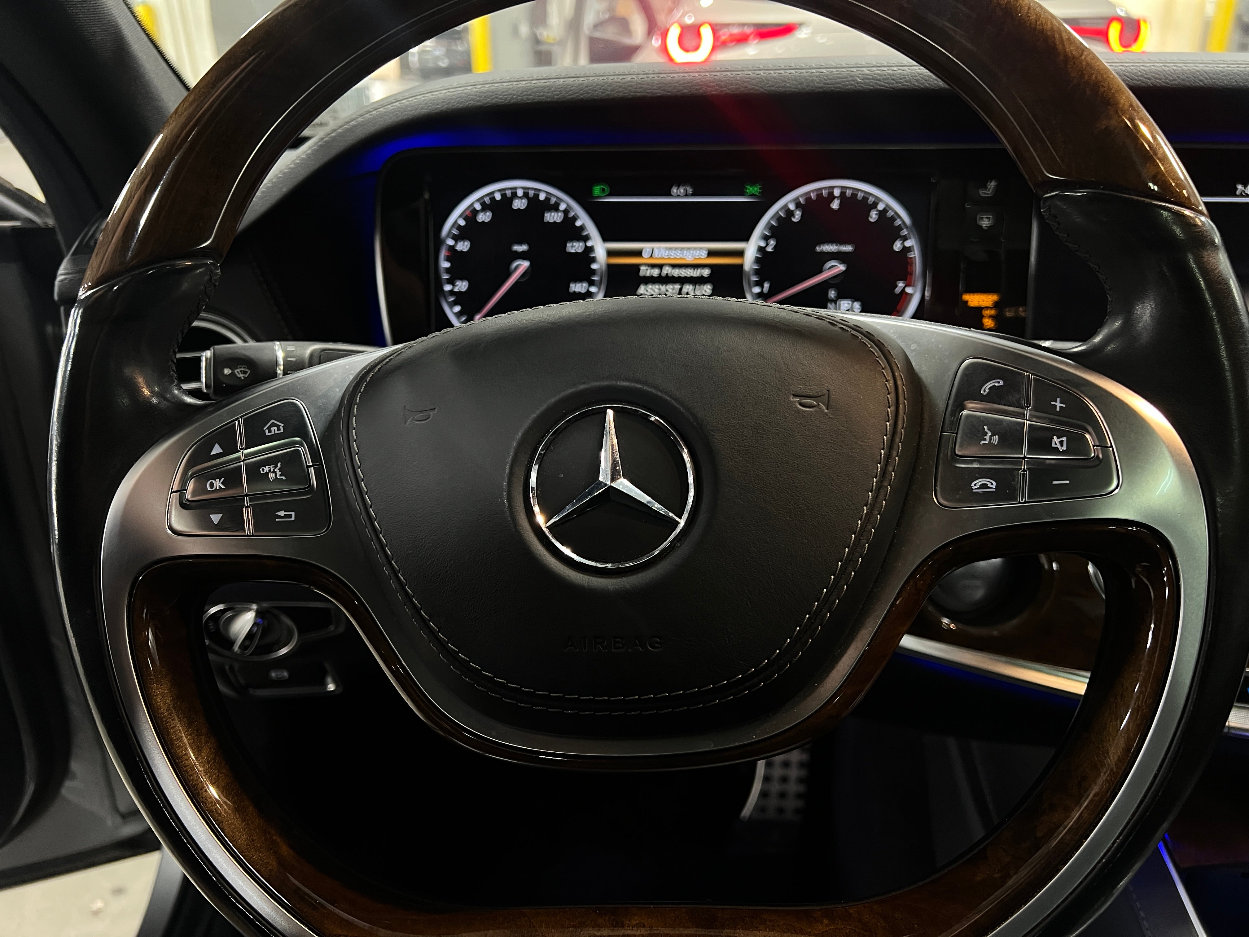 2014 Mercedes-Benz S-Class S 550 4