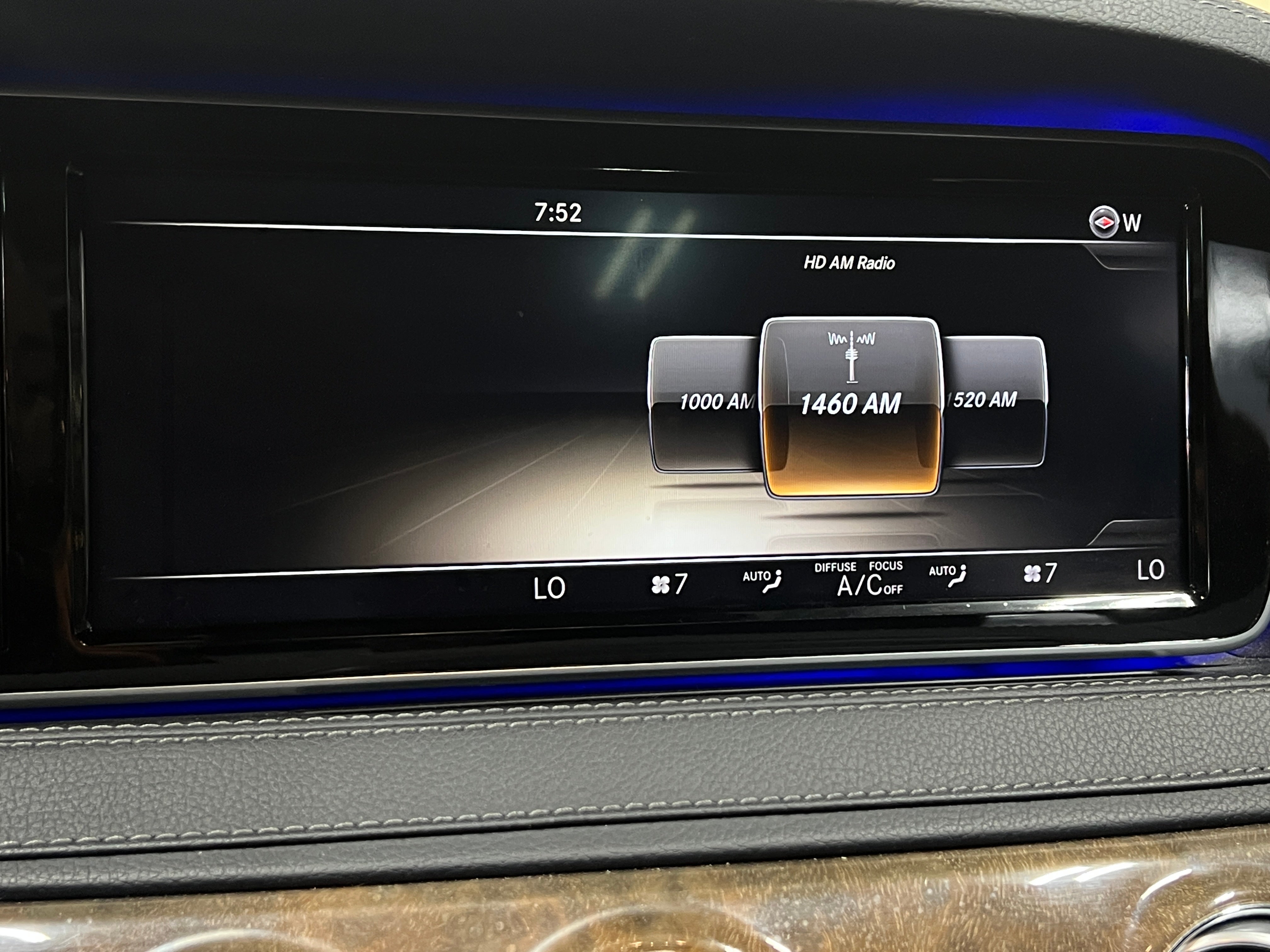 2014 Mercedes-Benz S-Class S 550 3
