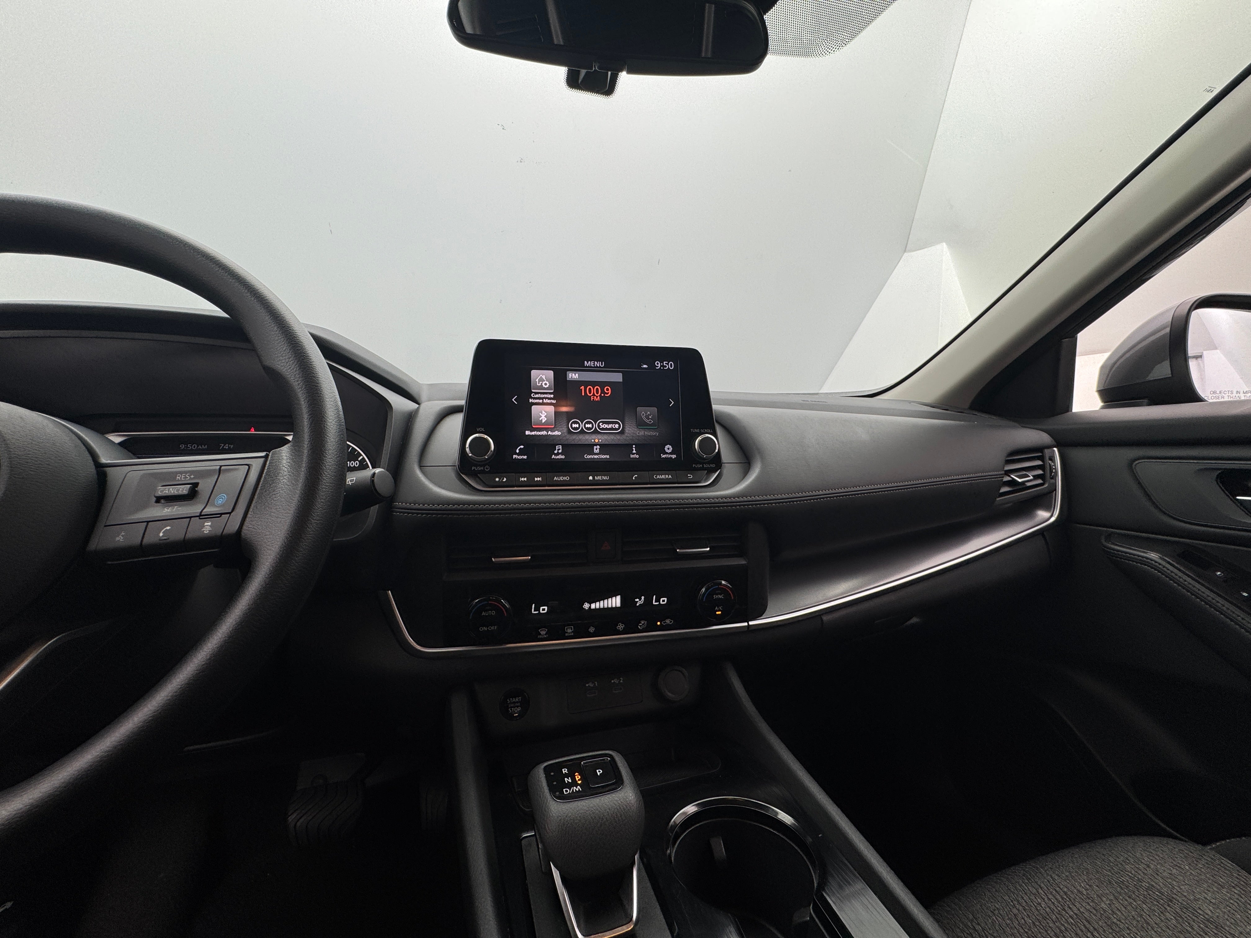 2024 Nissan Rogue SV 4