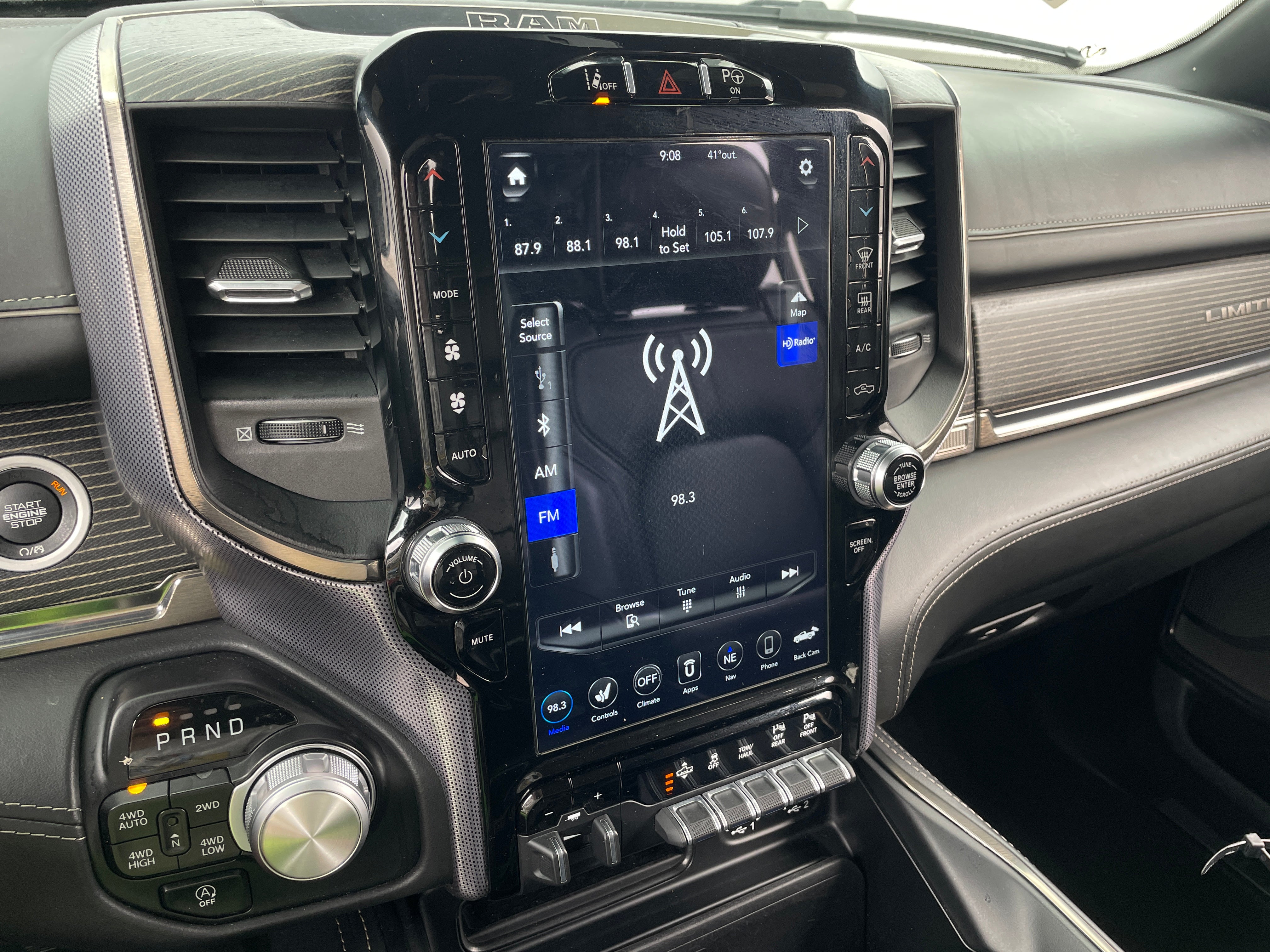 2020 RAM 1500 Limited 3