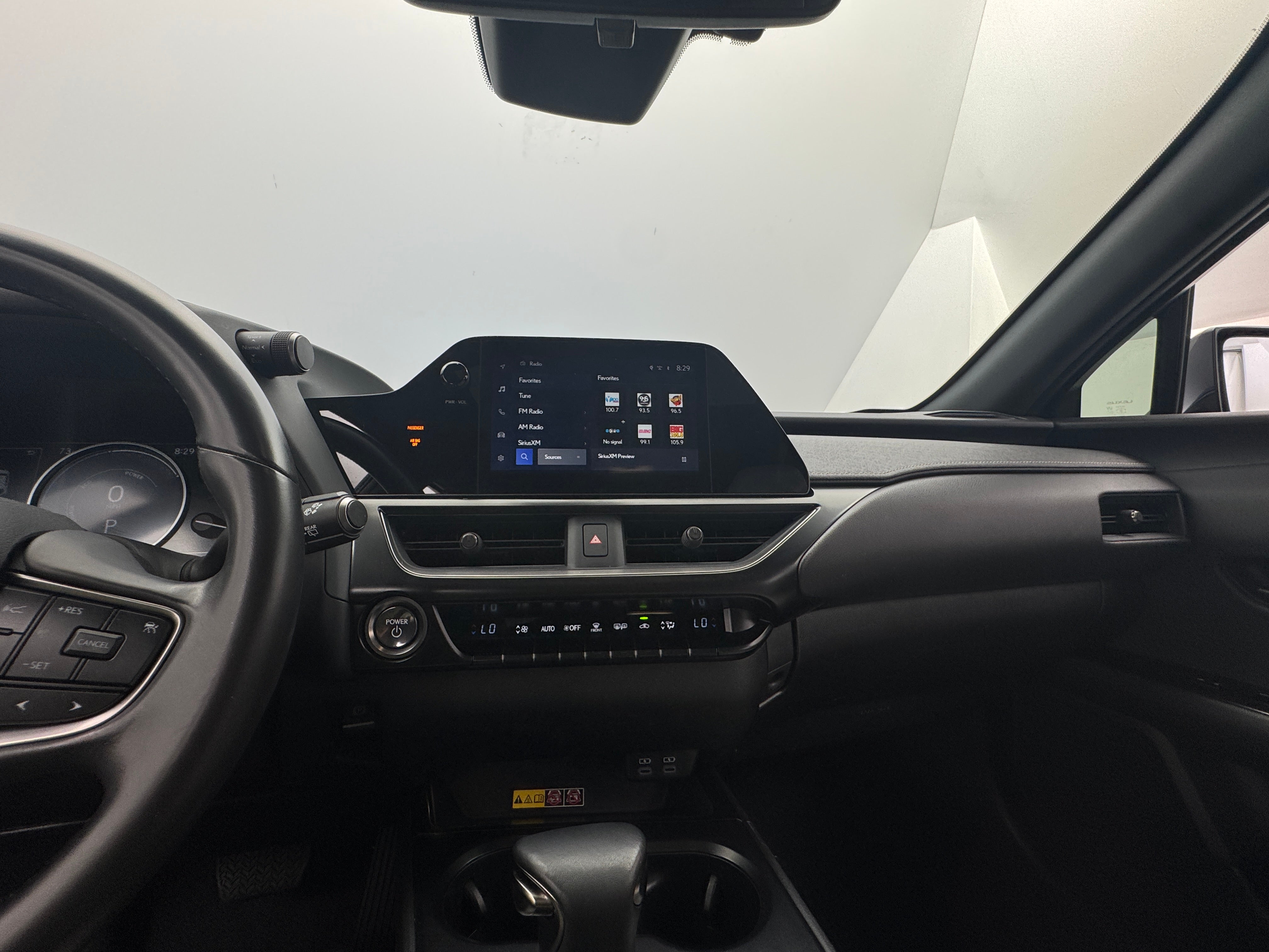 2023 Lexus UX 250h 3
