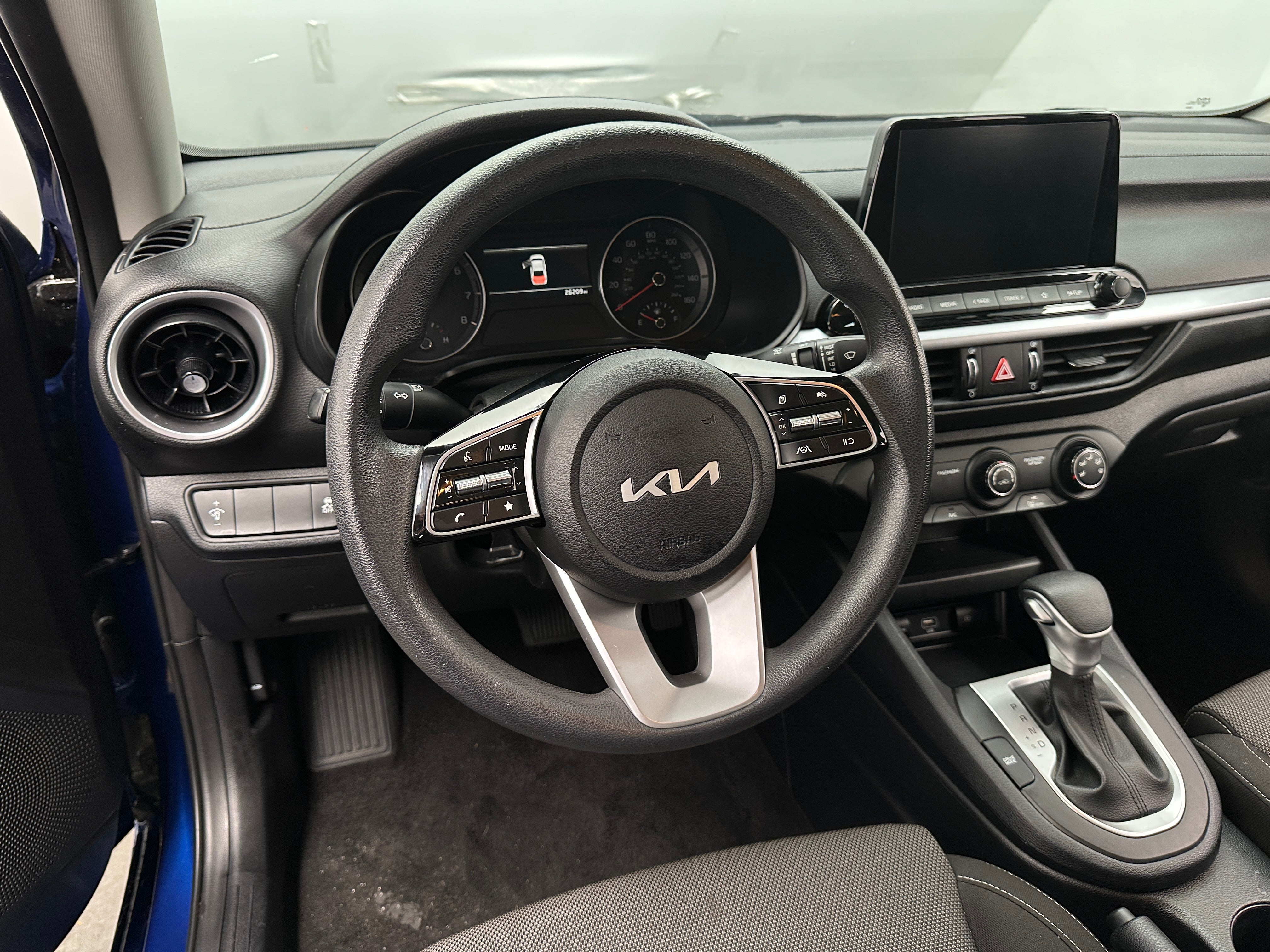 2024 Kia Forte LXS 5