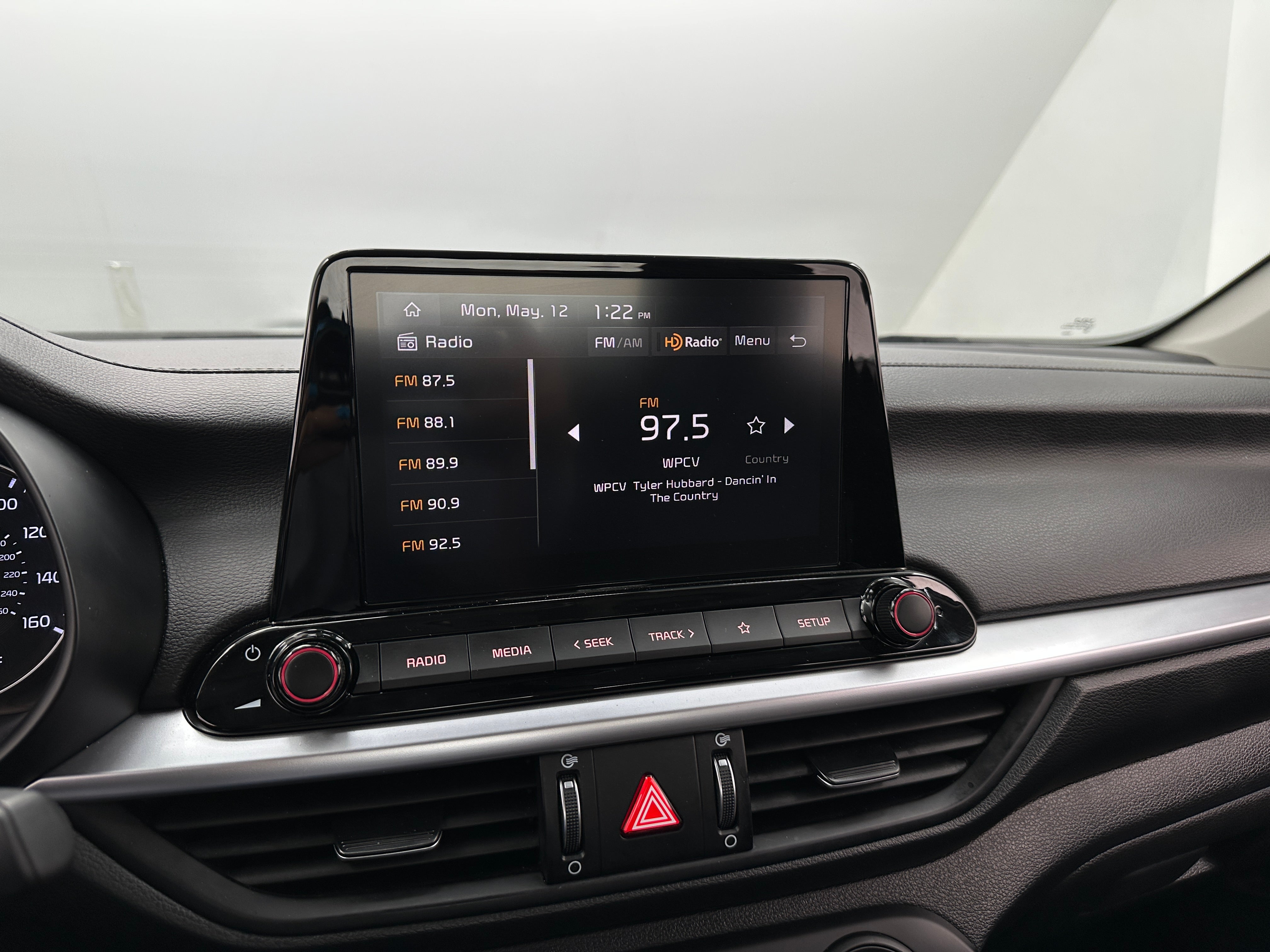 2024 Kia Forte LXS 4