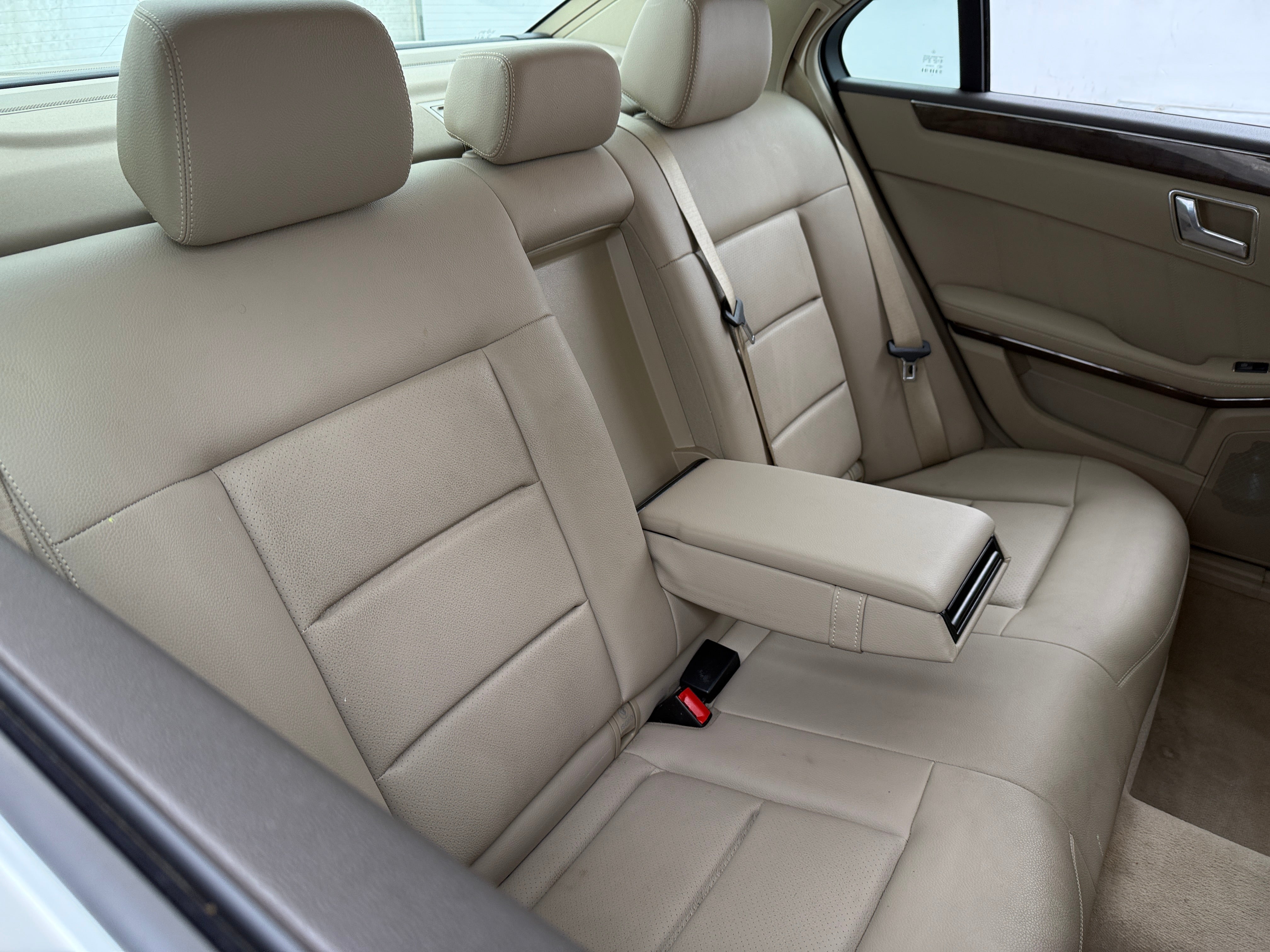 2010 Mercedes-Benz E-Class E 350 5