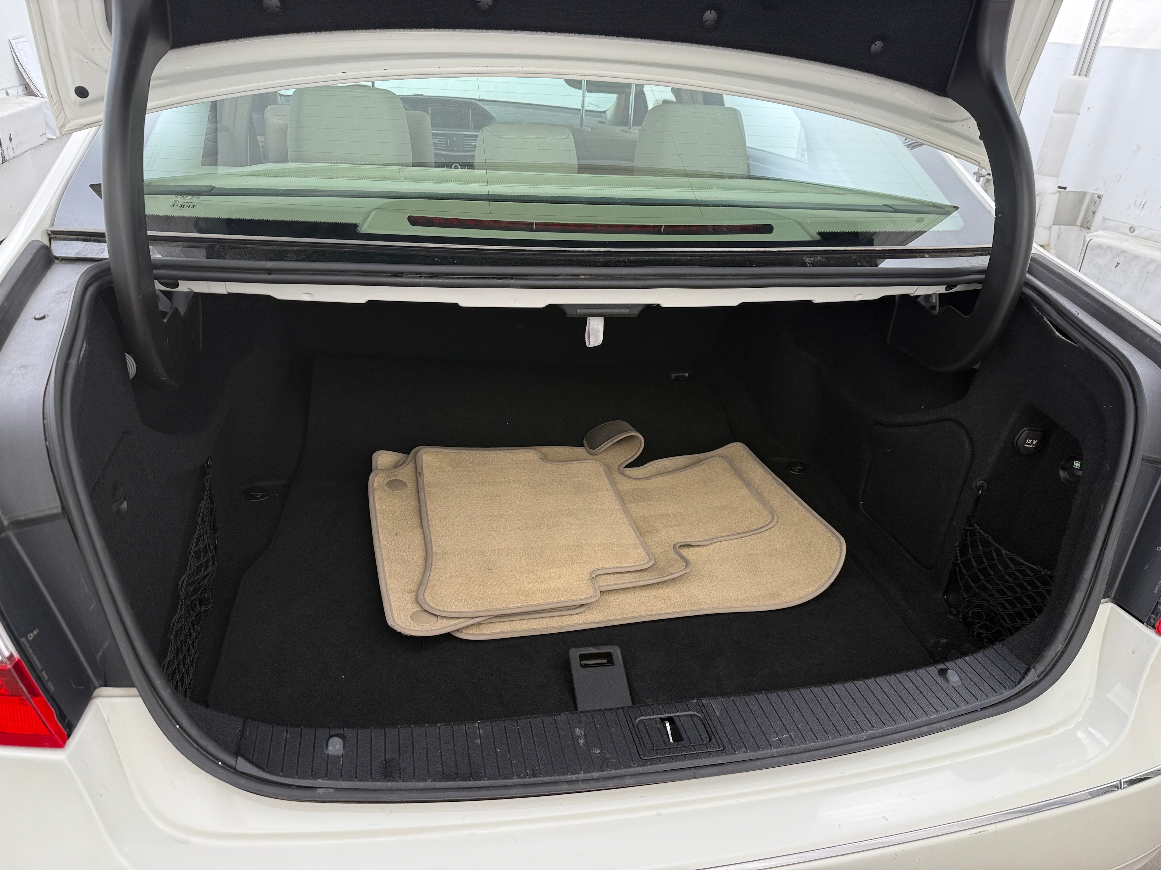 2010 Mercedes-Benz E-Class E 350 6