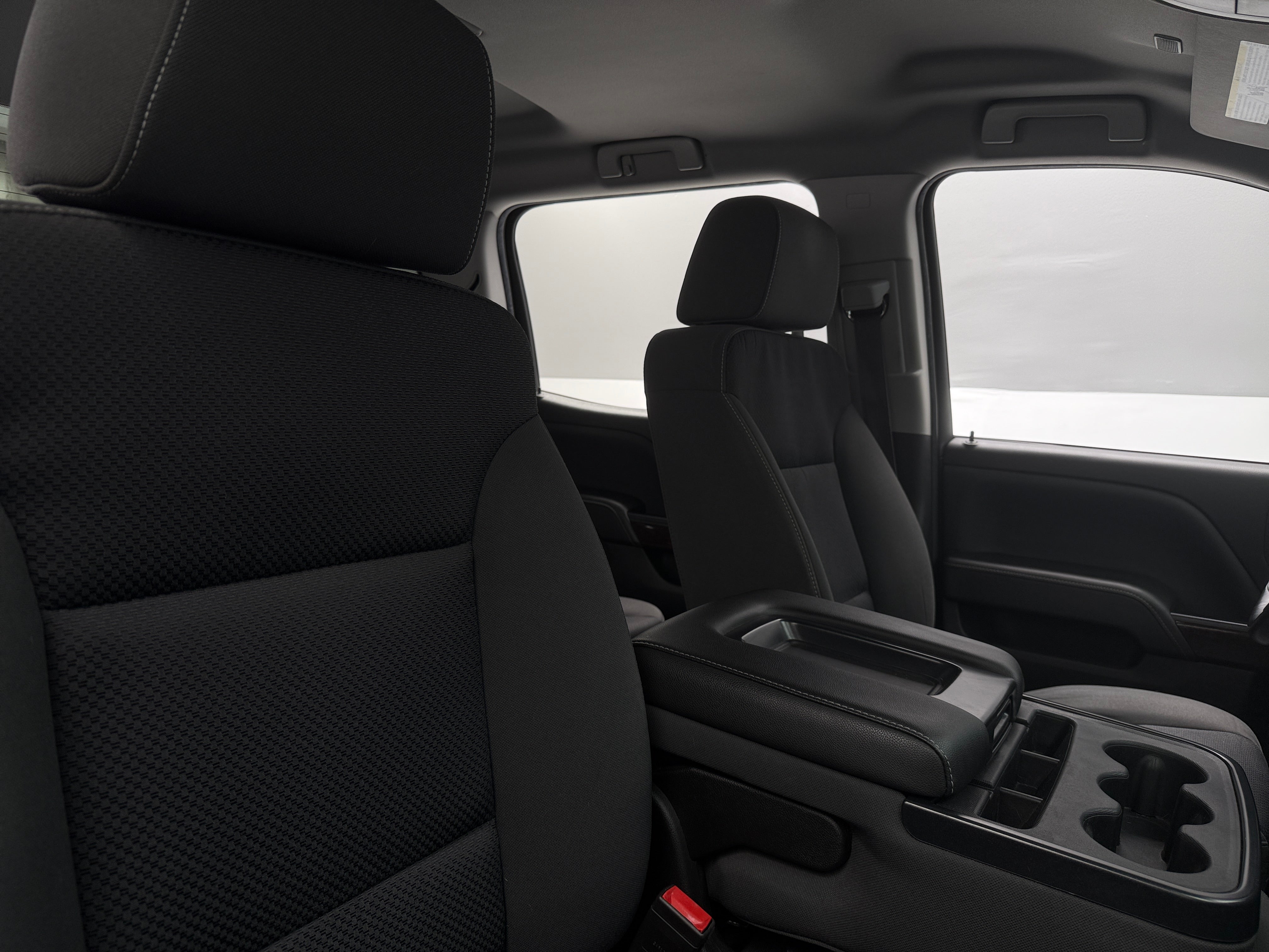 2017 GMC Sierra 1500 SLE 2