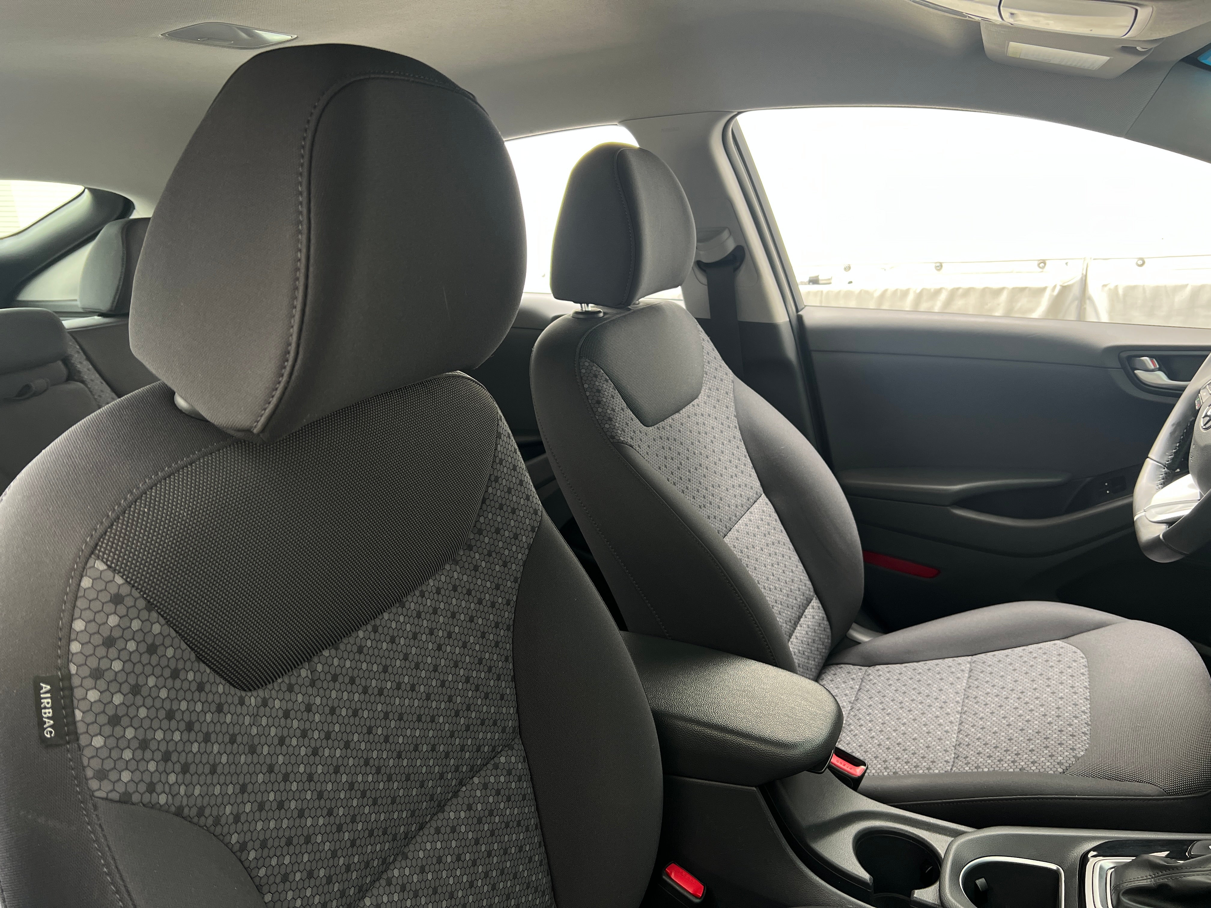 2018 Hyundai Ioniq SEL 2