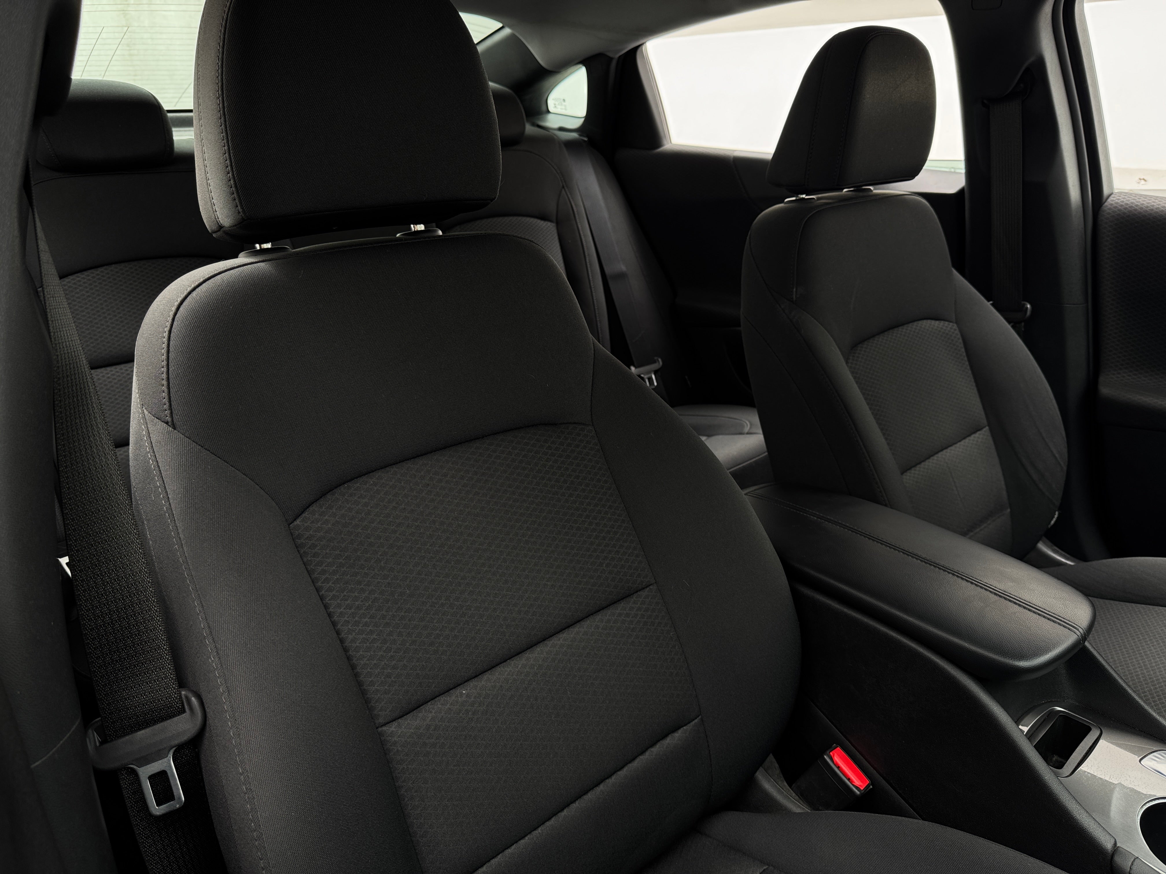2016 Chevrolet Malibu LT 2
