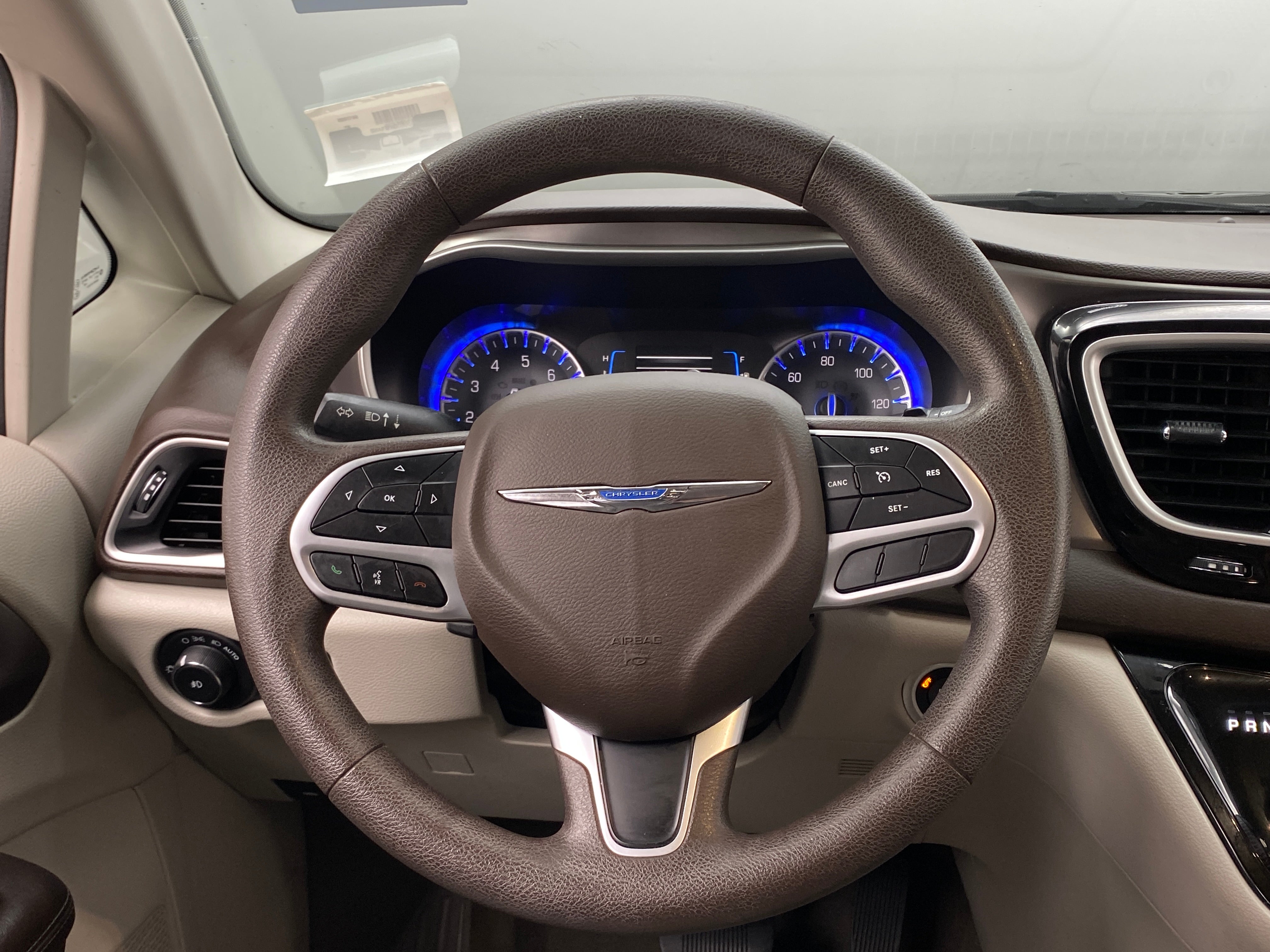 2017 Chrysler Pacifica Touring Plus 5