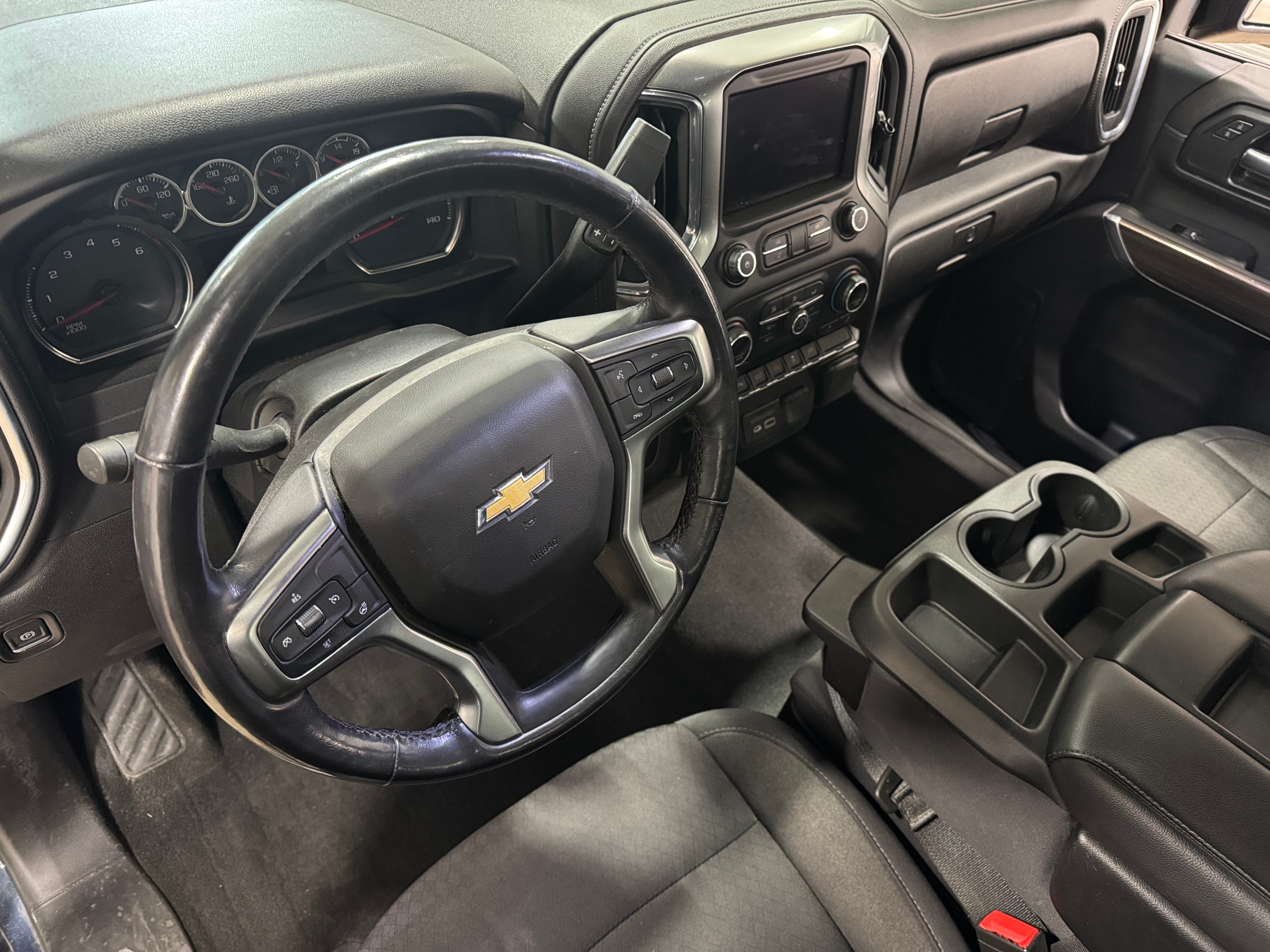 2020 Chevrolet Silverado 2500 LT 3