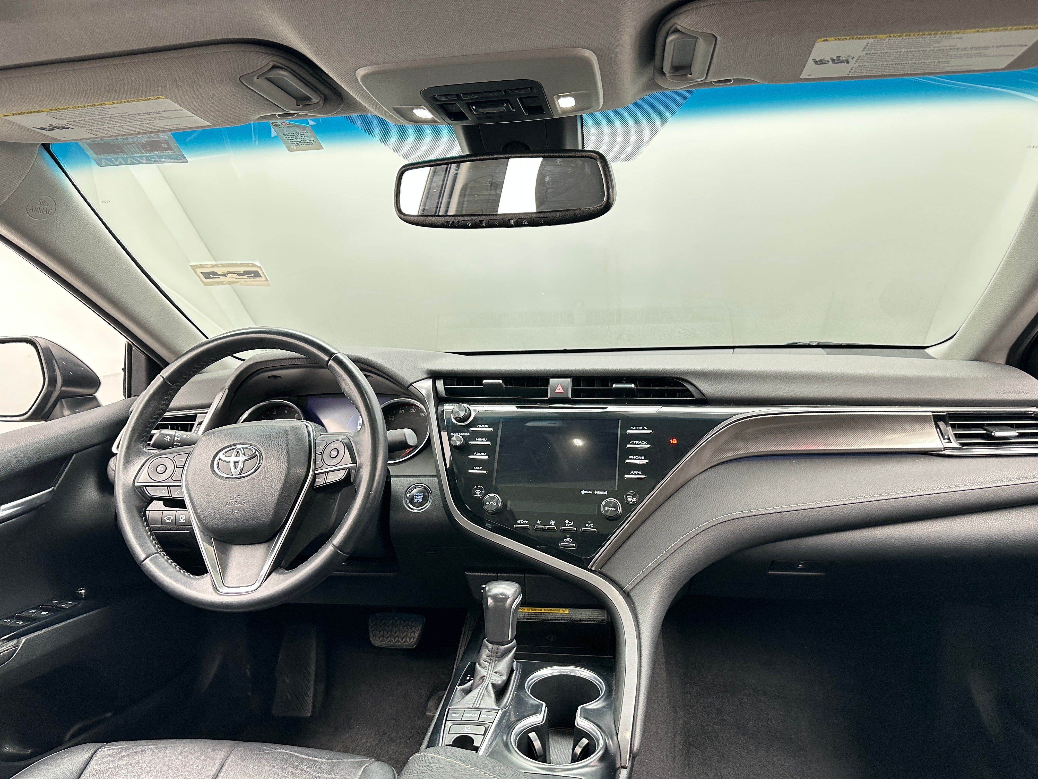 2019 Toyota Camry XSE 2