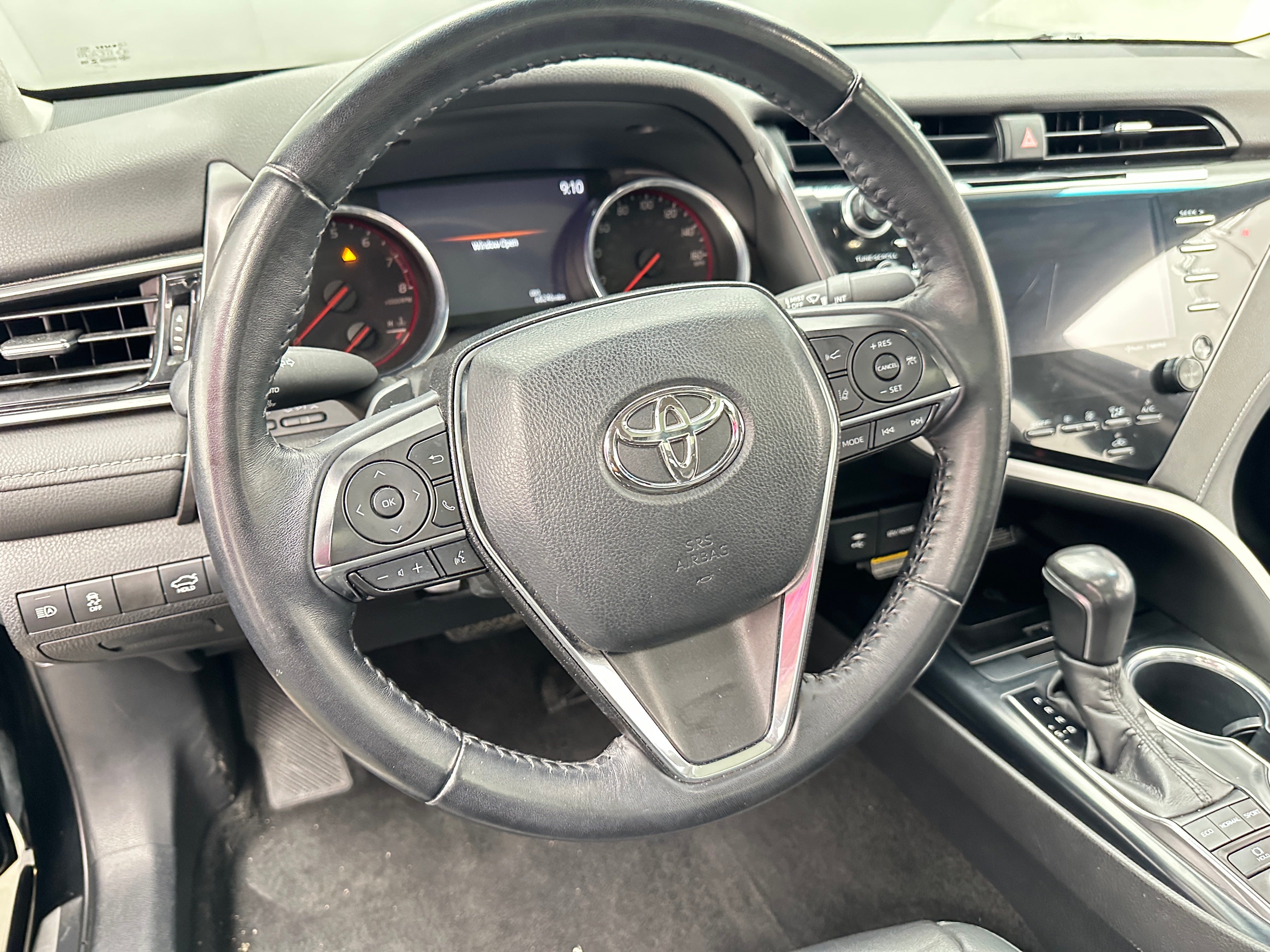 2019 Toyota Camry XSE 4