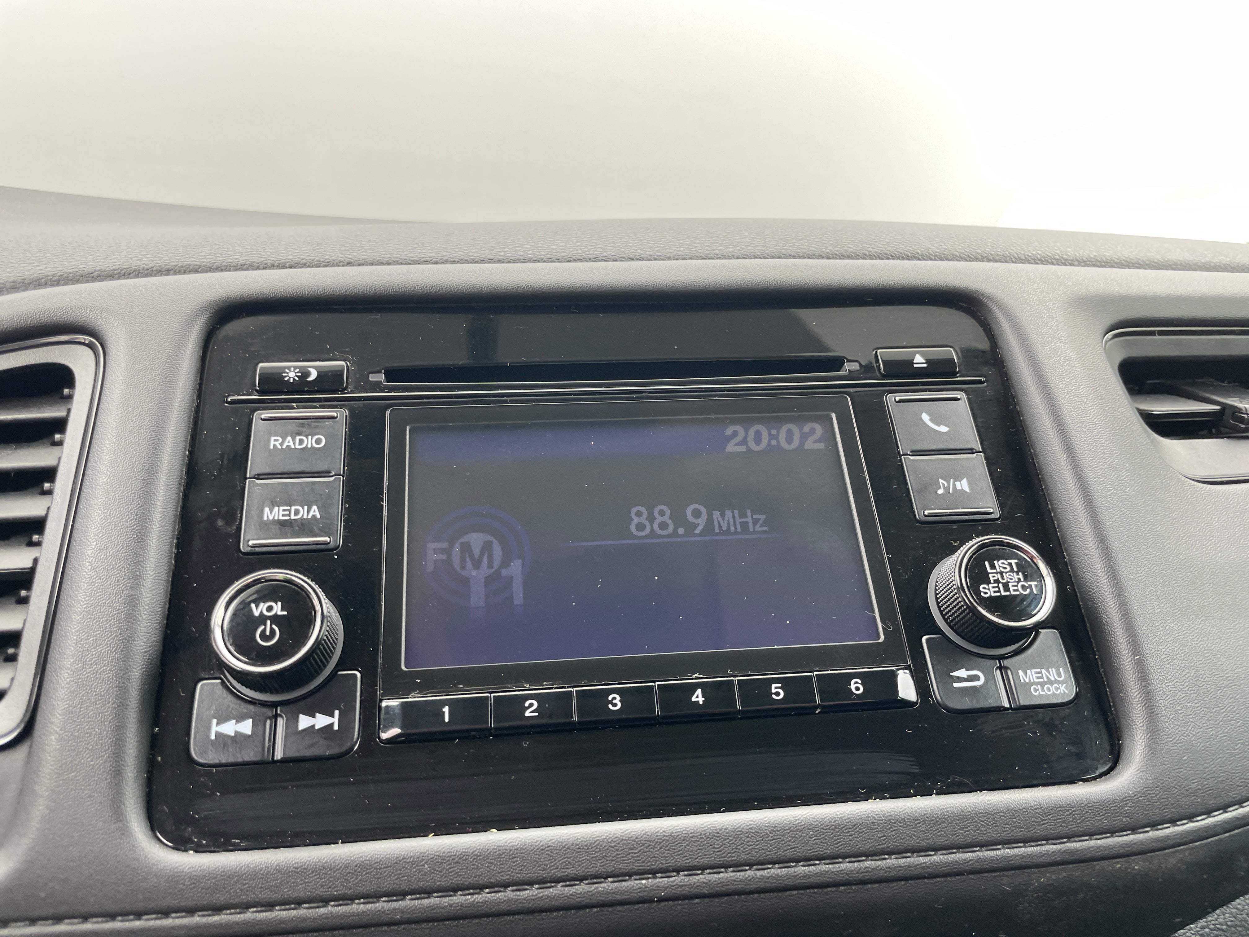 2022 Honda HR-V LX 4