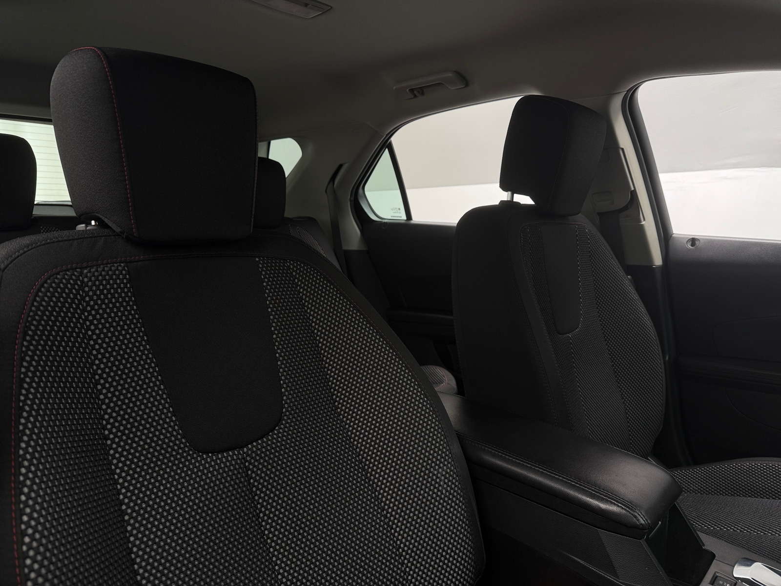 Thumbnail: 2017 Chevrolet Equinox - 2