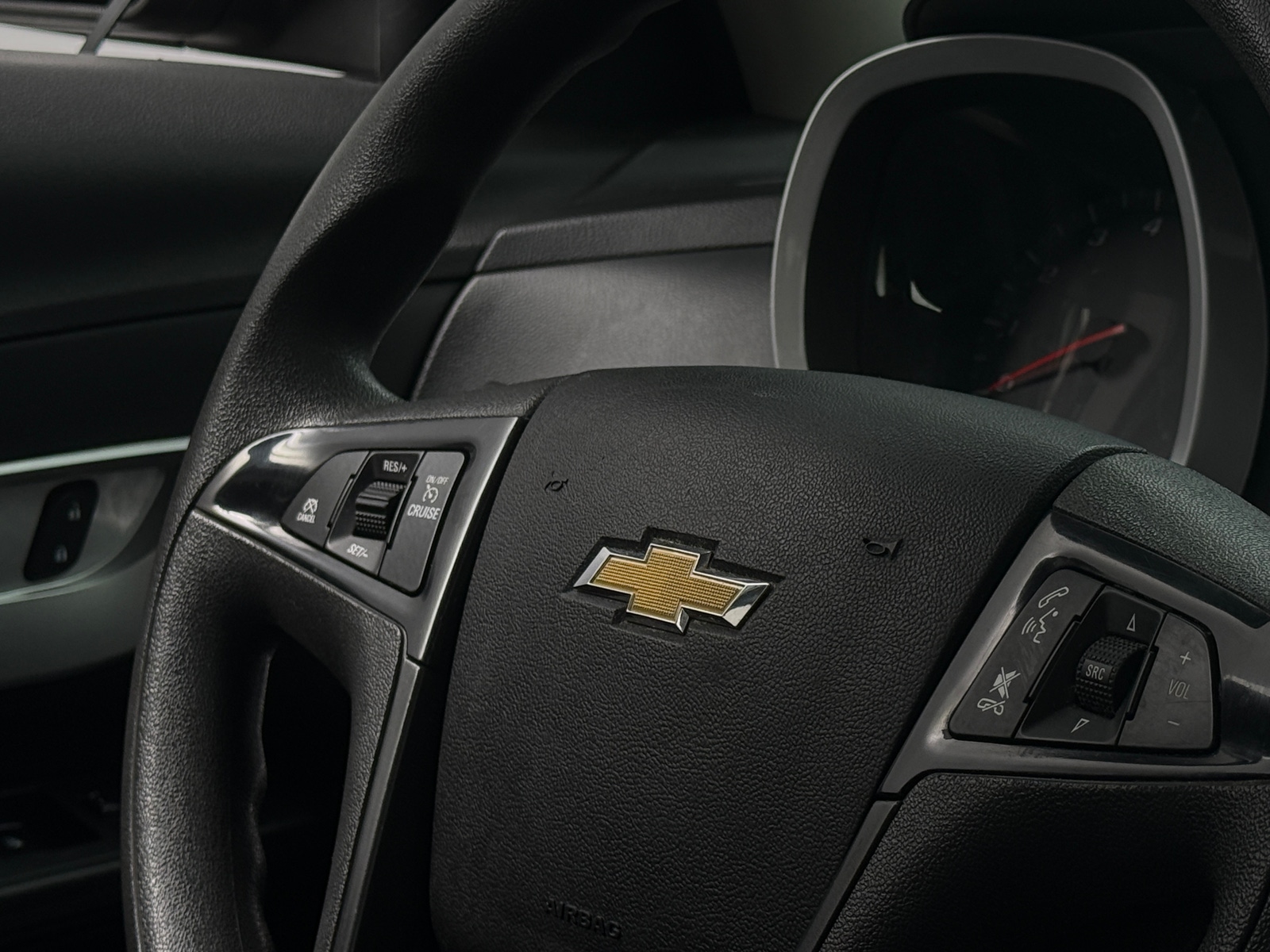 Thumbnail: 2017 Chevrolet Equinox - 5