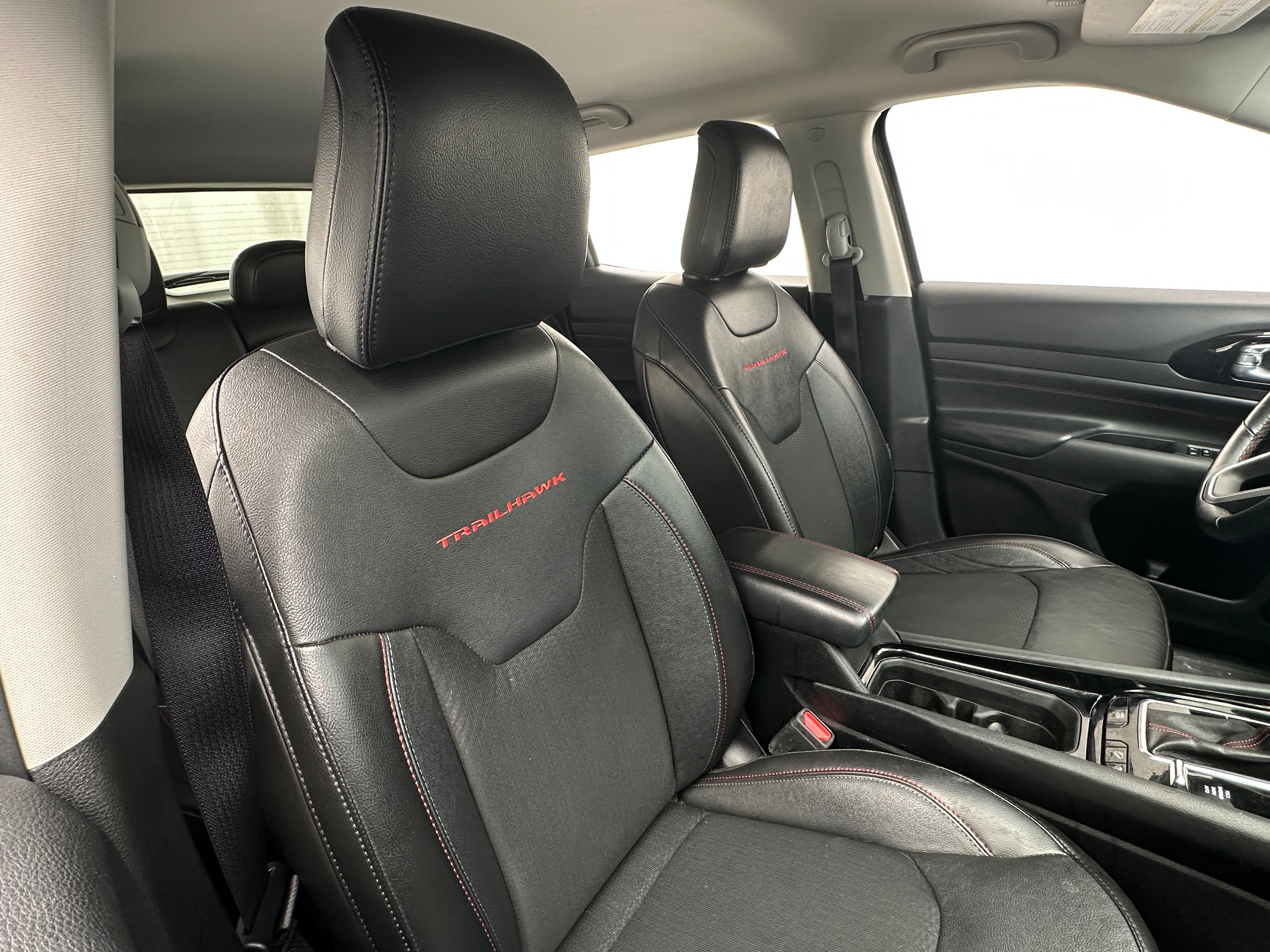 2022 Jeep Compass Trailhawk 2