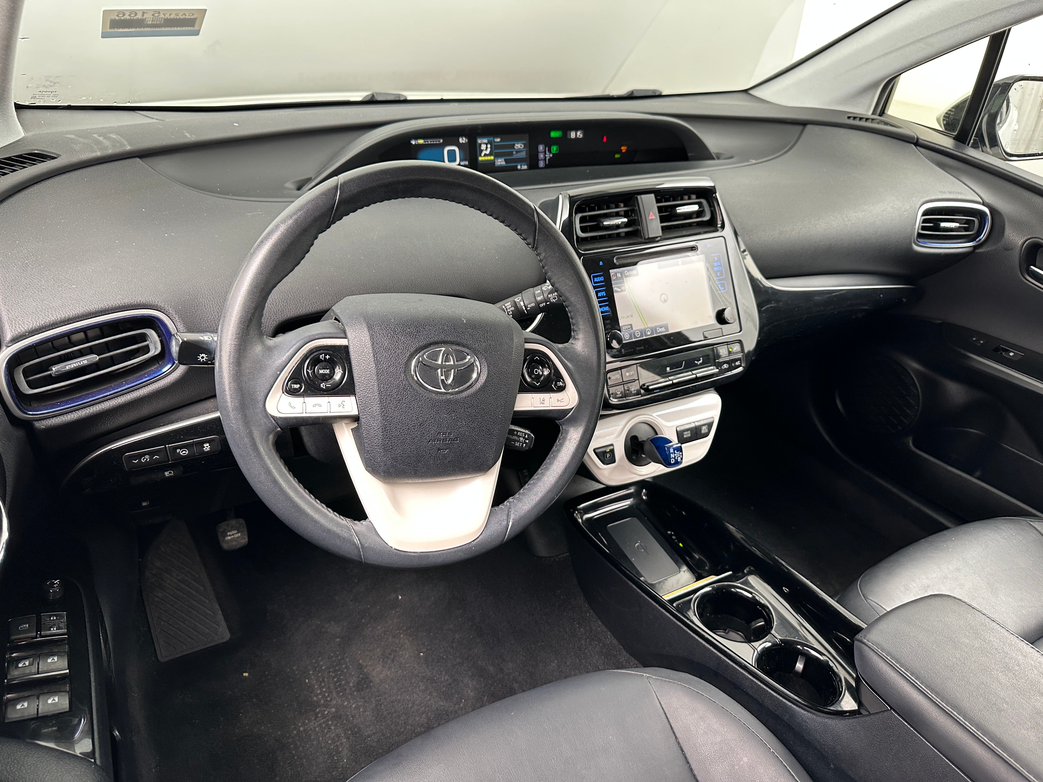 2017 Toyota Prius Four Touring 2
