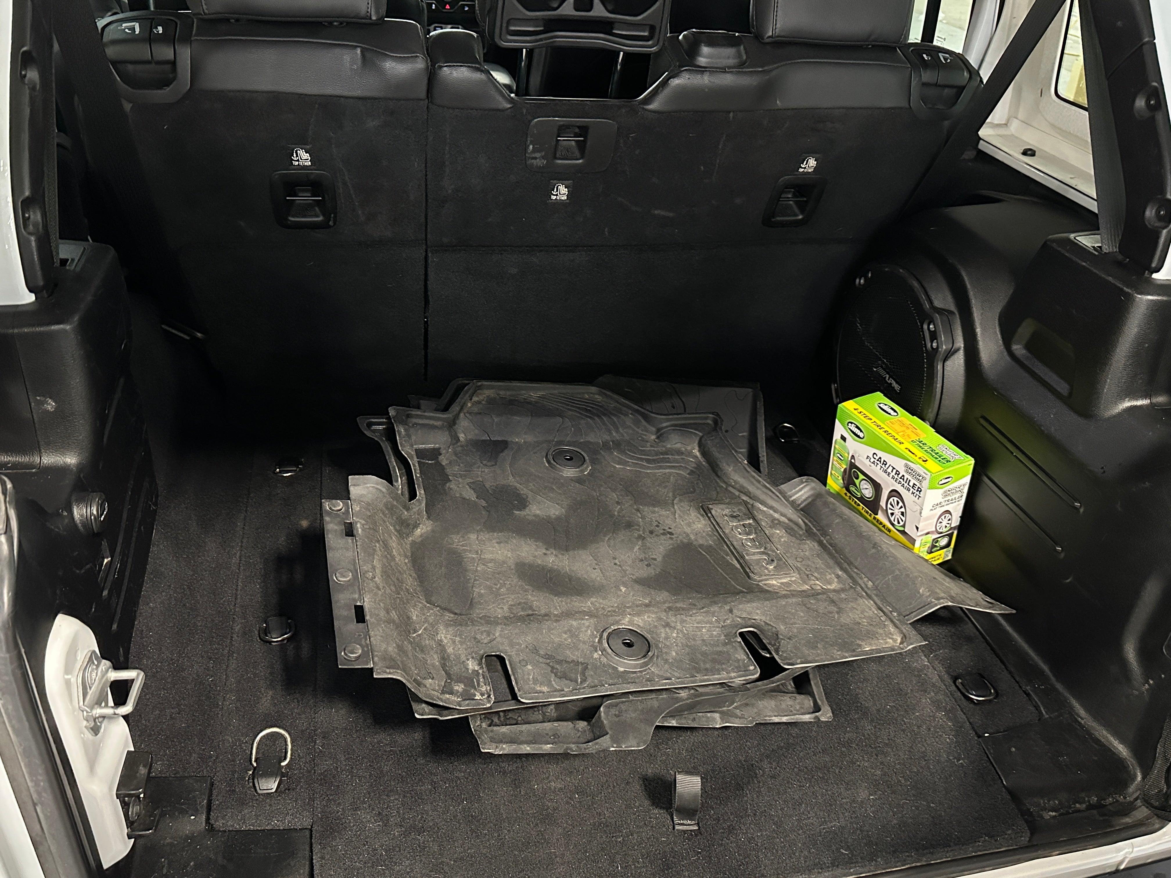 2018 Jeep Wrangler Unlimited Sahara 6