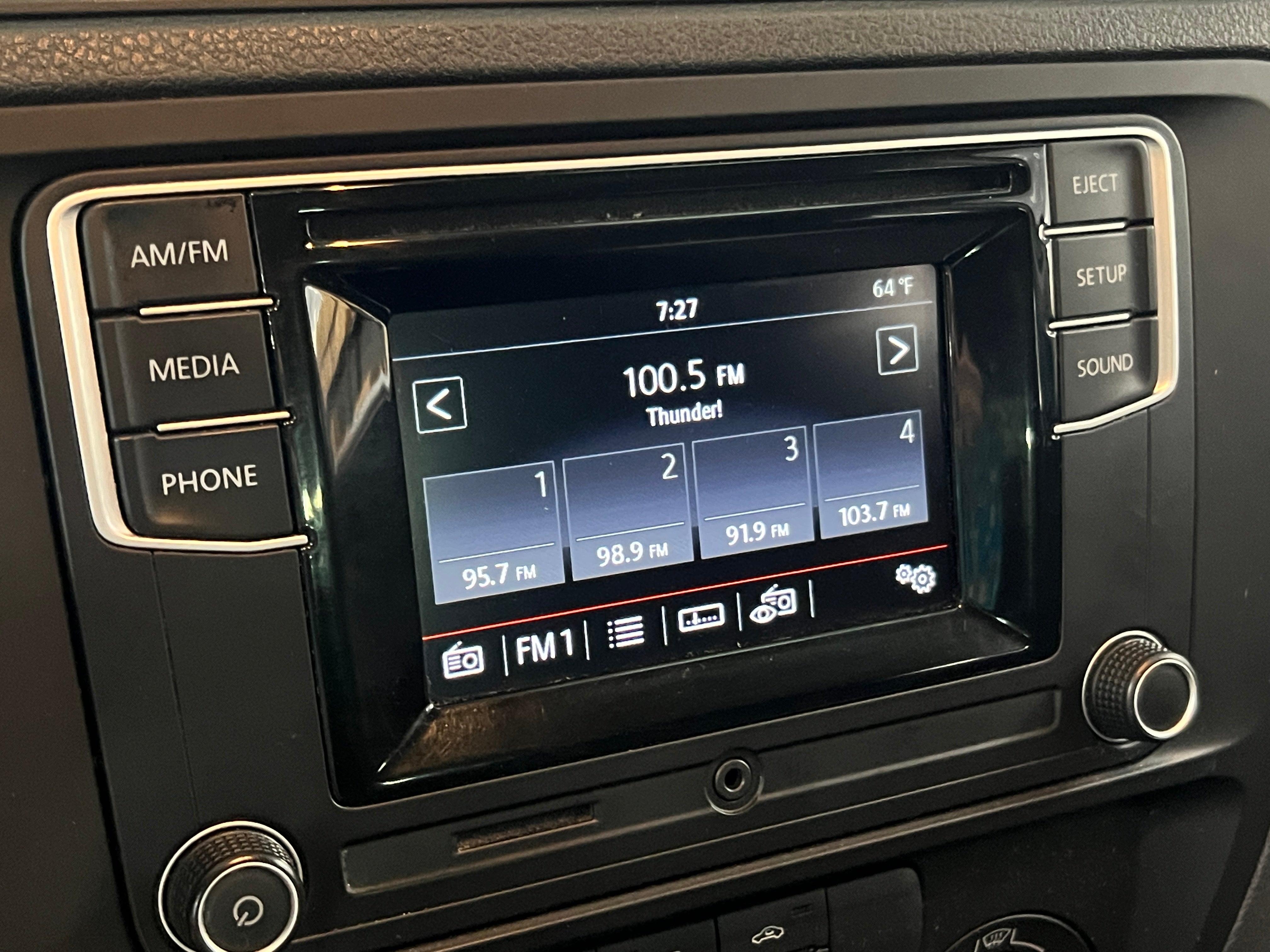 2016 Volkswagen Jetta S 4