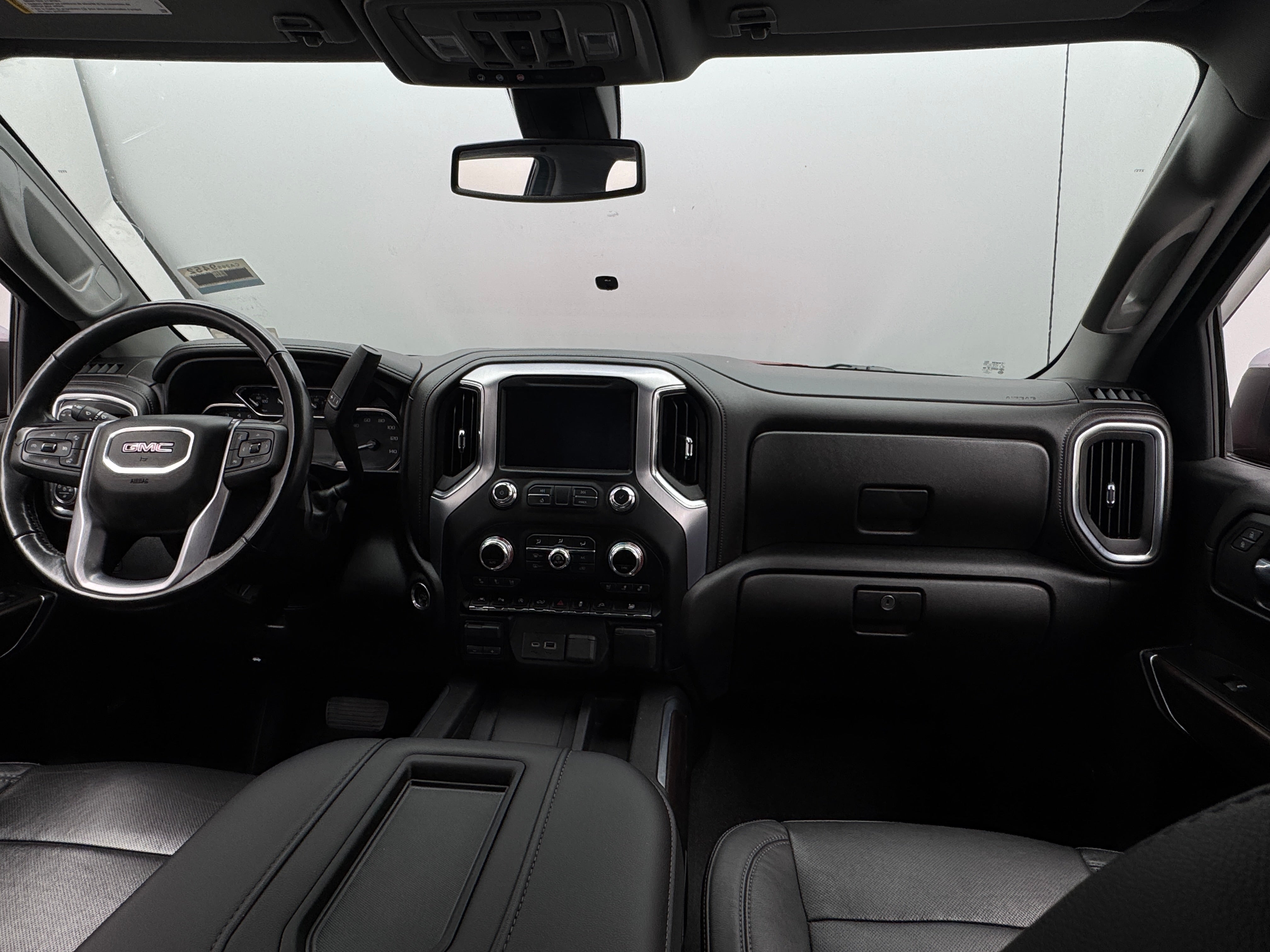 2020 GMC Sierra 1500 SLT 2