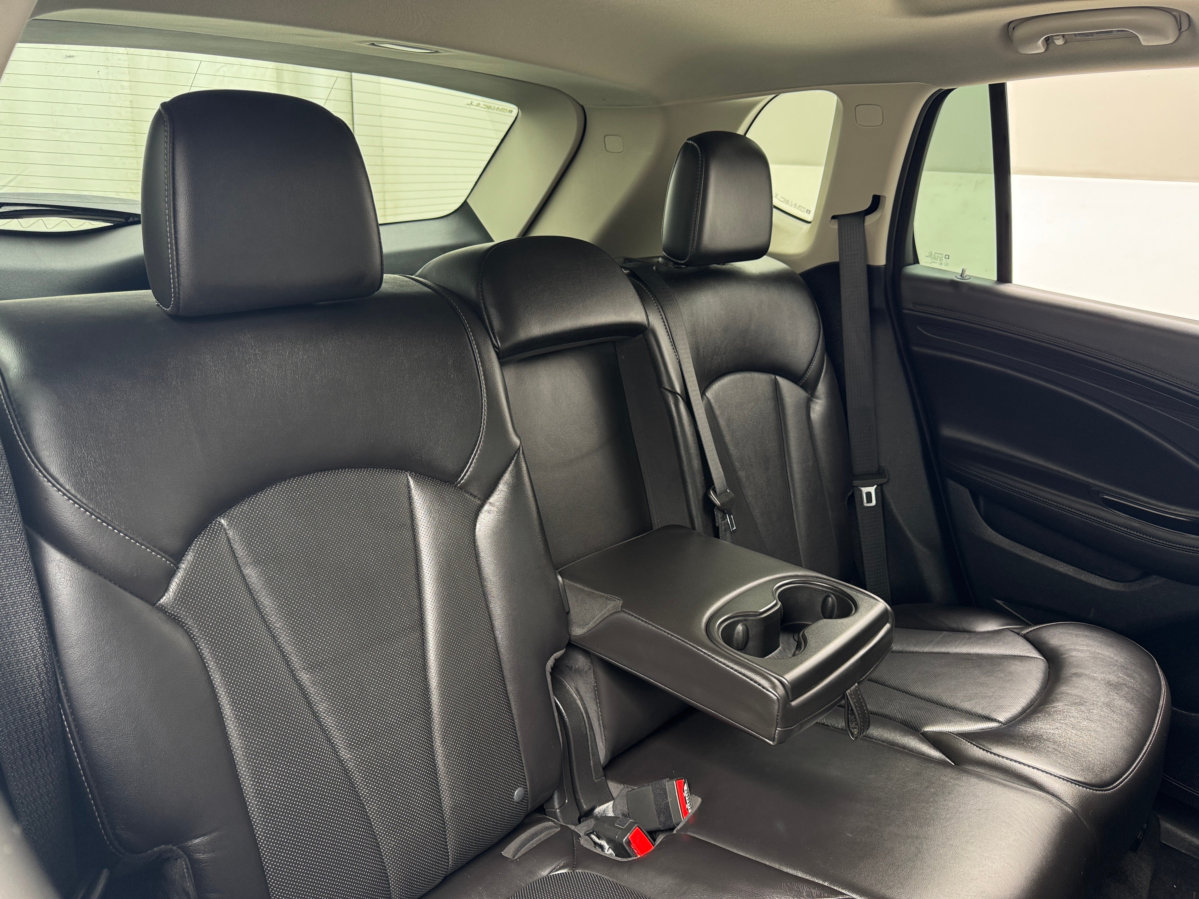 2020 Buick Envision Essence 5