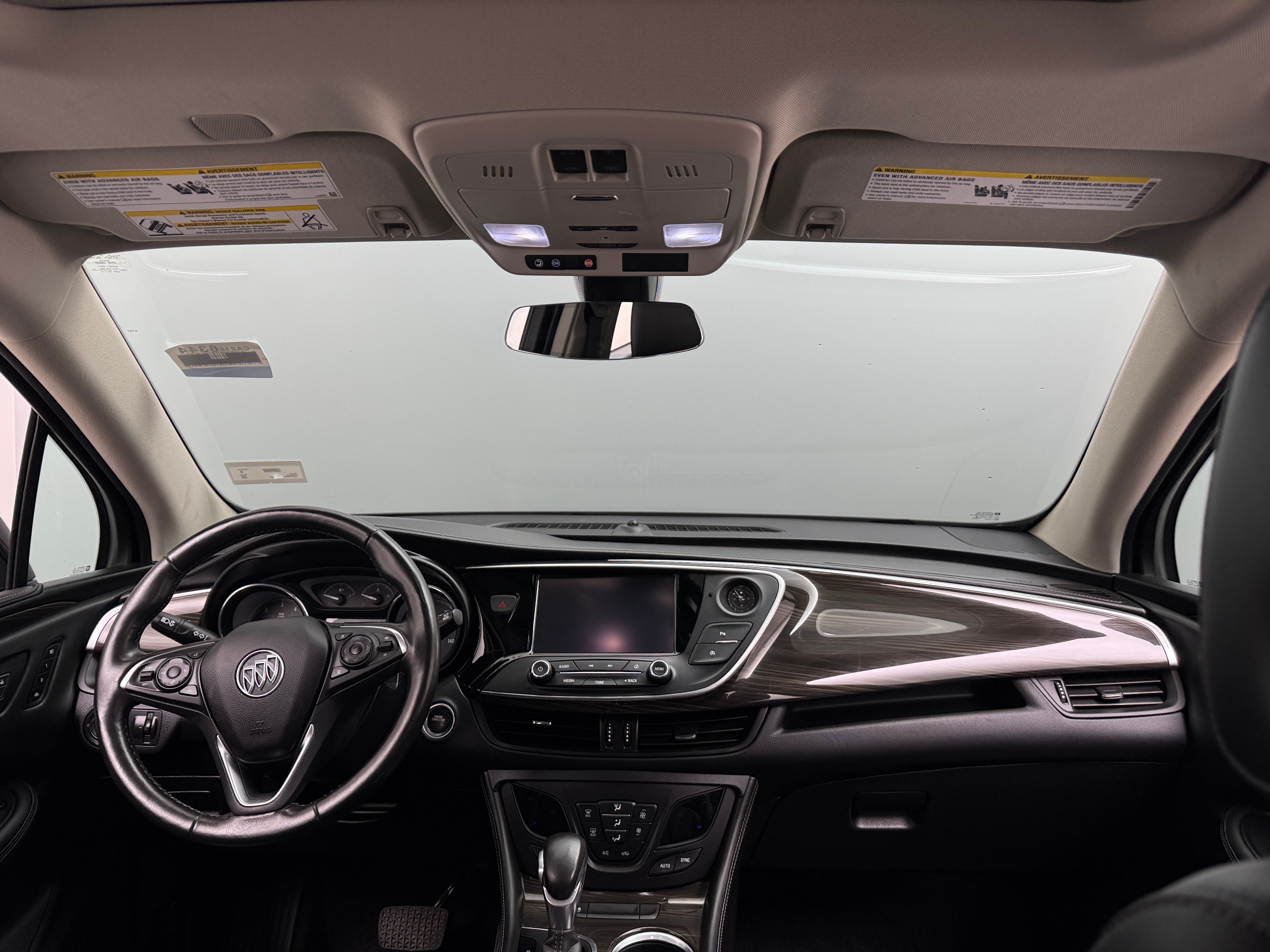 2020 Buick Envision Essence 2