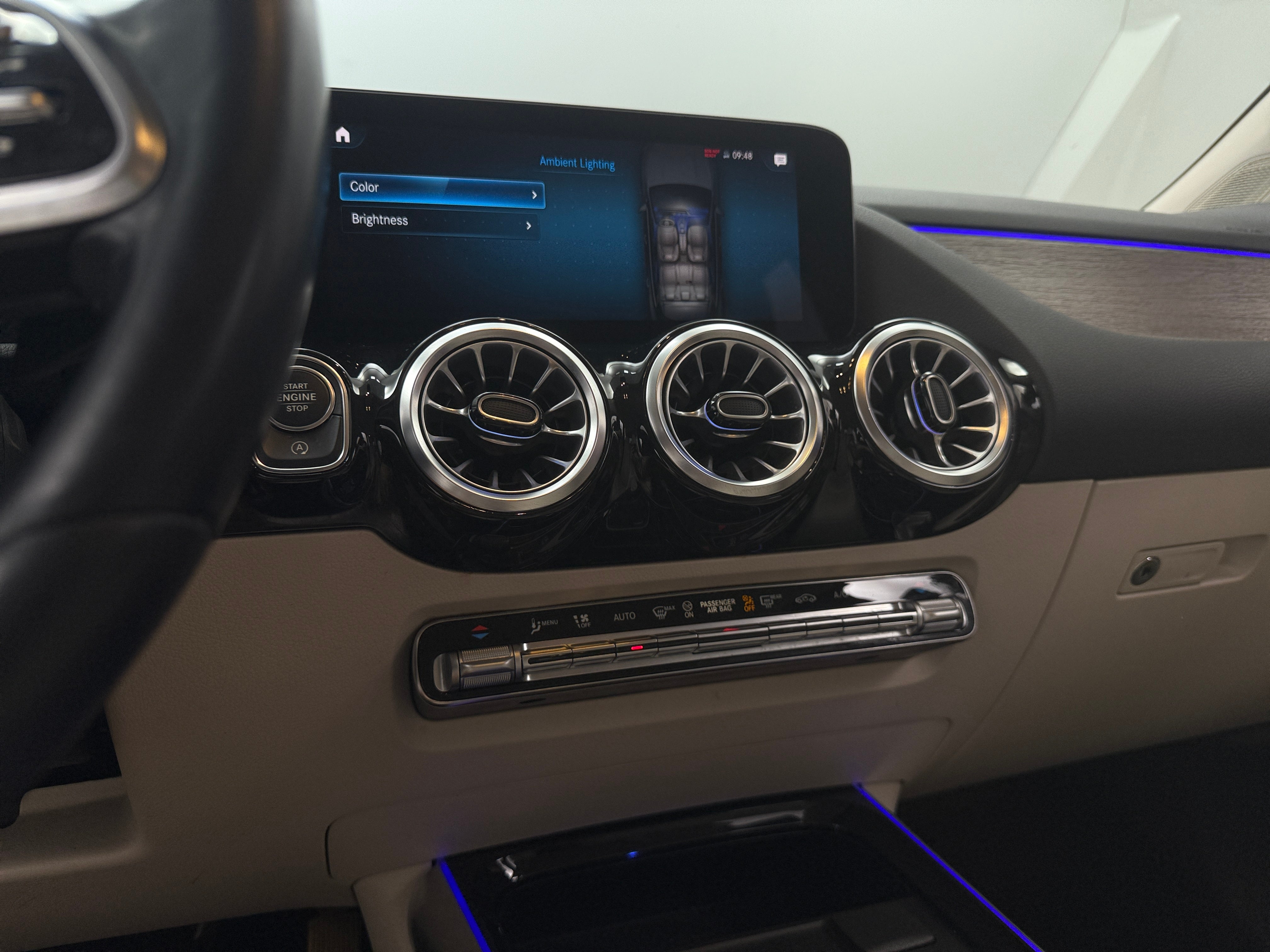 2022 Mercedes-Benz GLA 250 4MATIC 3