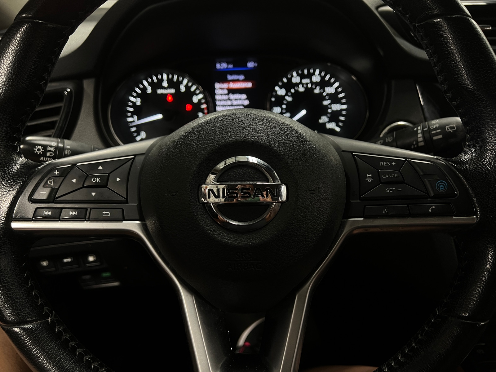 Thumbnail: 2018 Nissan Rogue - 4