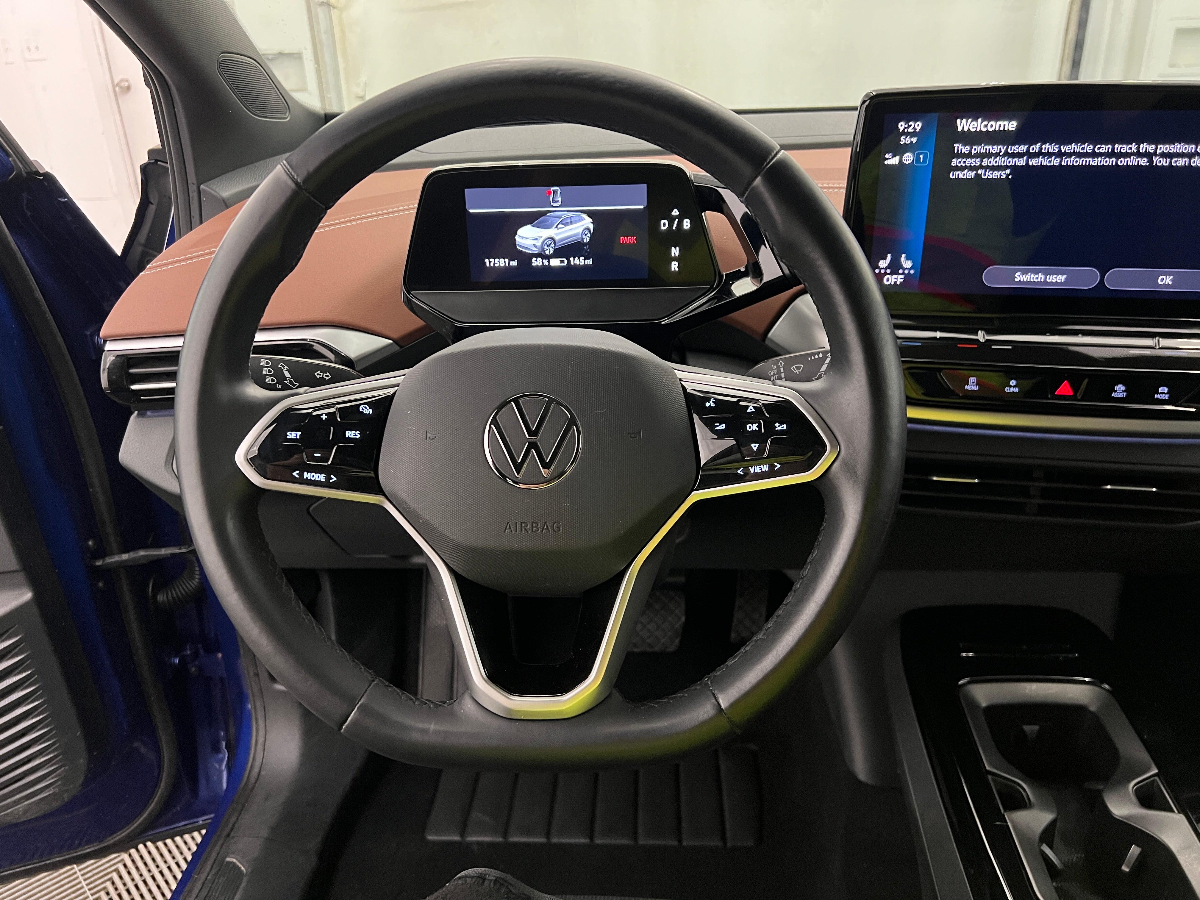 2021 Volkswagen ID.4 Pro S 4