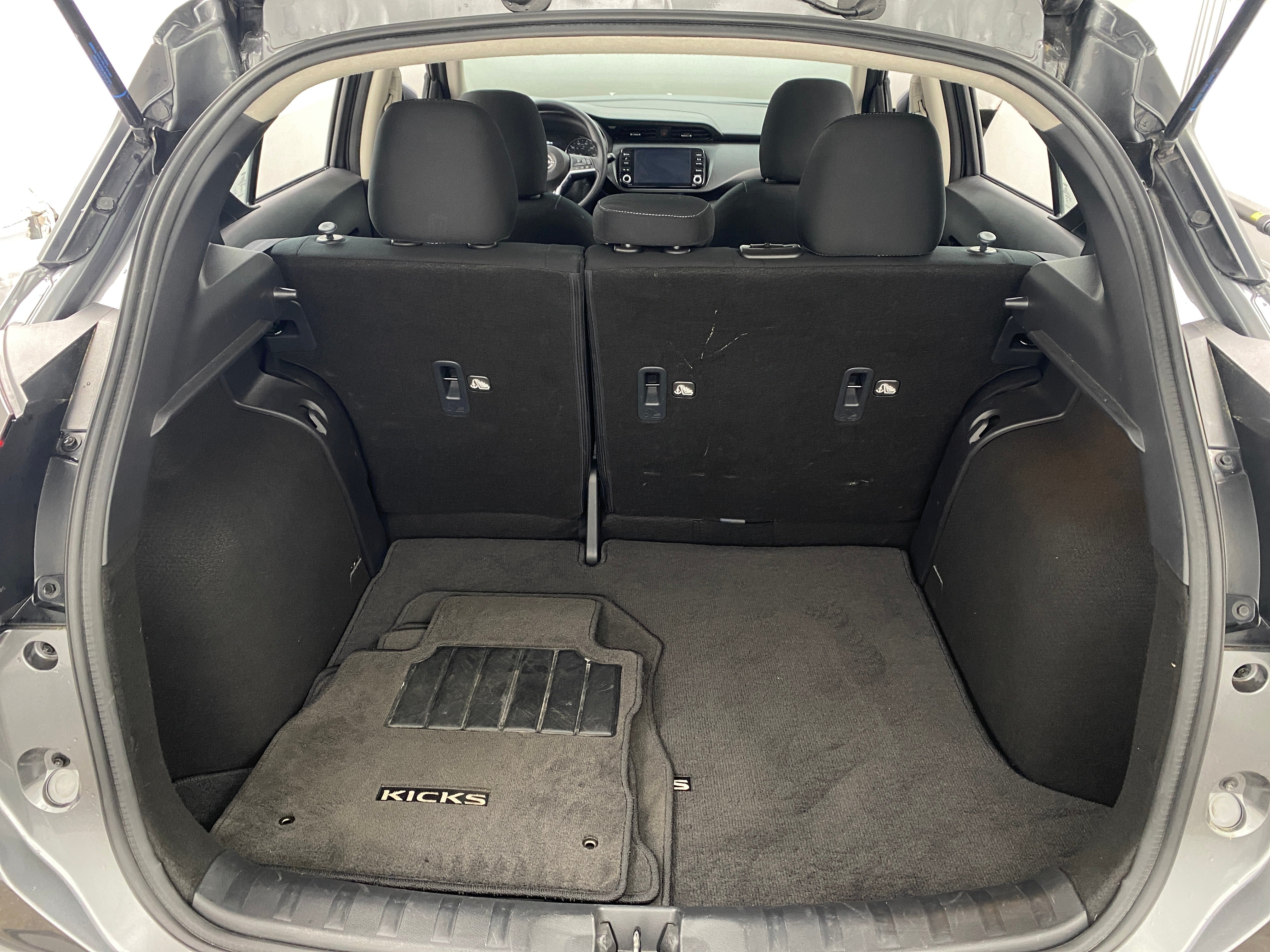 2024 Nissan Kicks SV 7