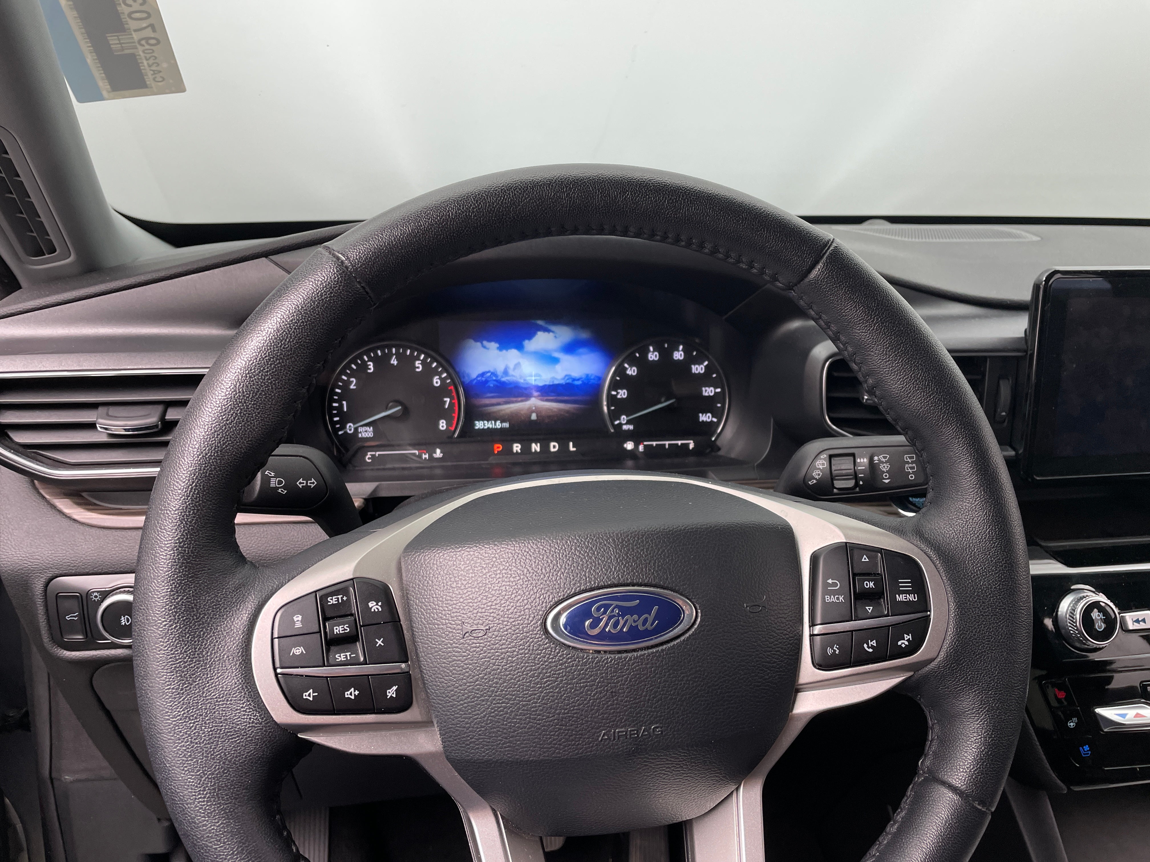 2024 Ford Explorer Limited 4