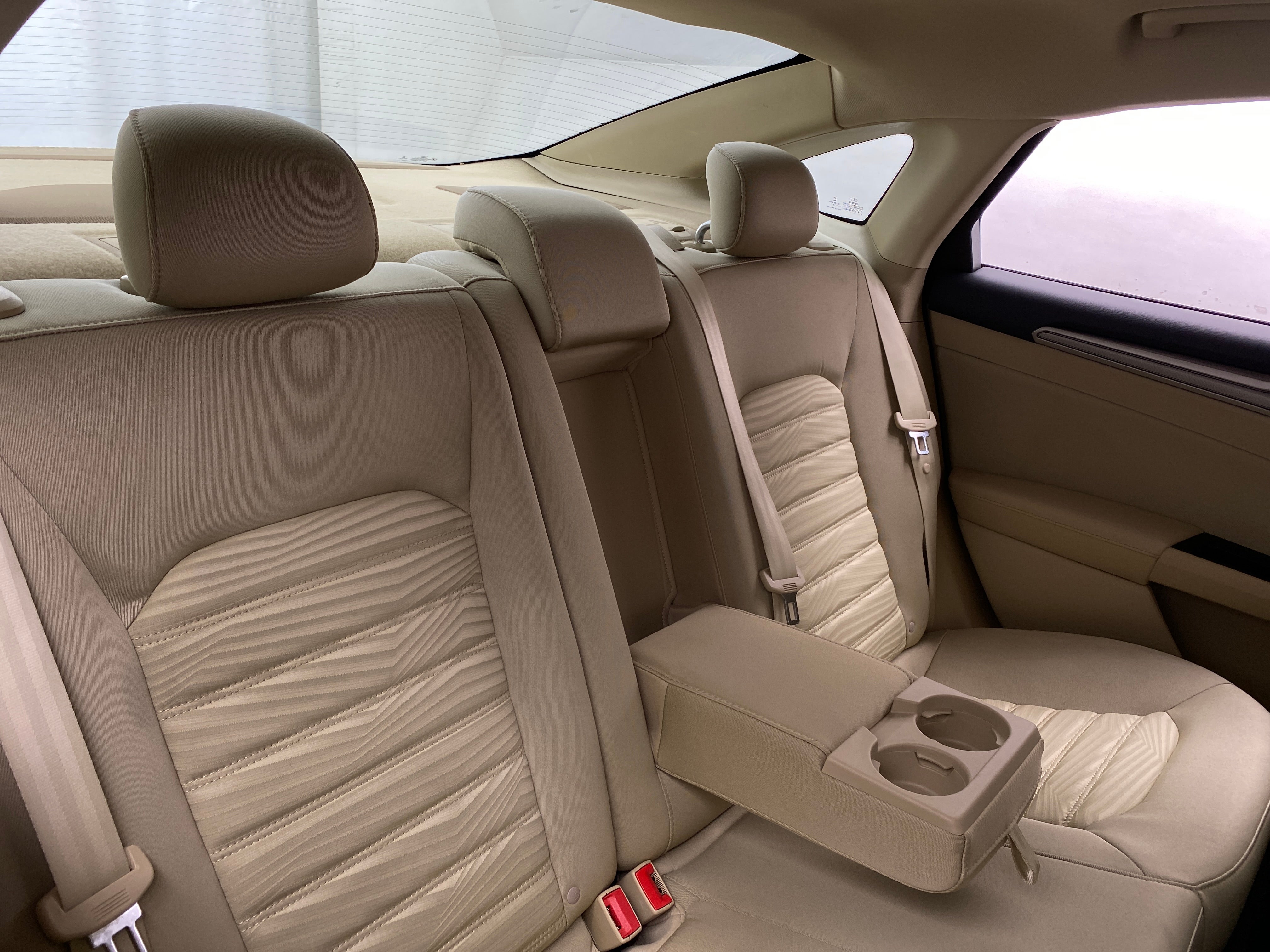 2016 Ford Fusion SE 6