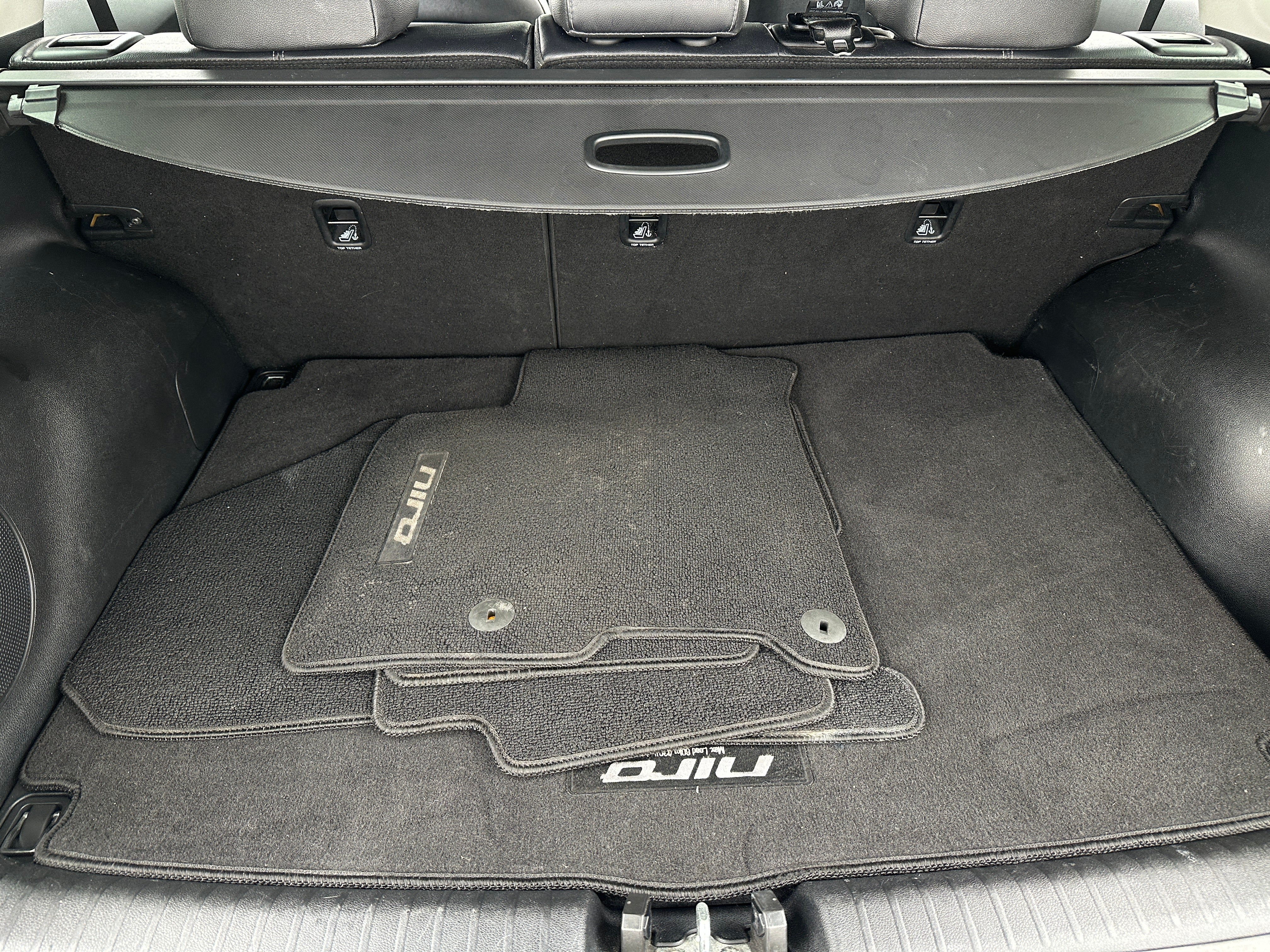 2017 Kia Niro Touring 6