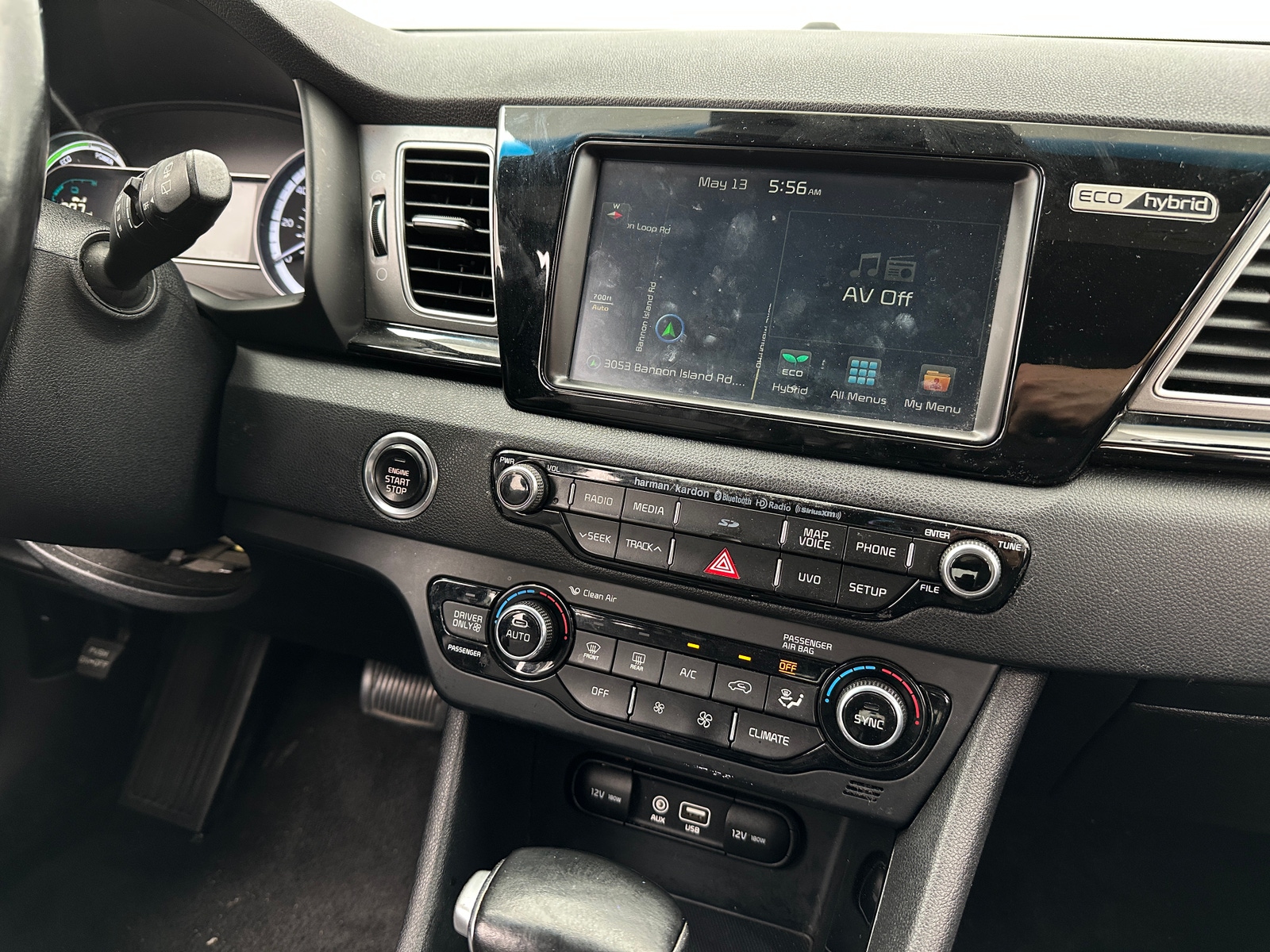 Thumbnail: 2017 Kia Niro - 3