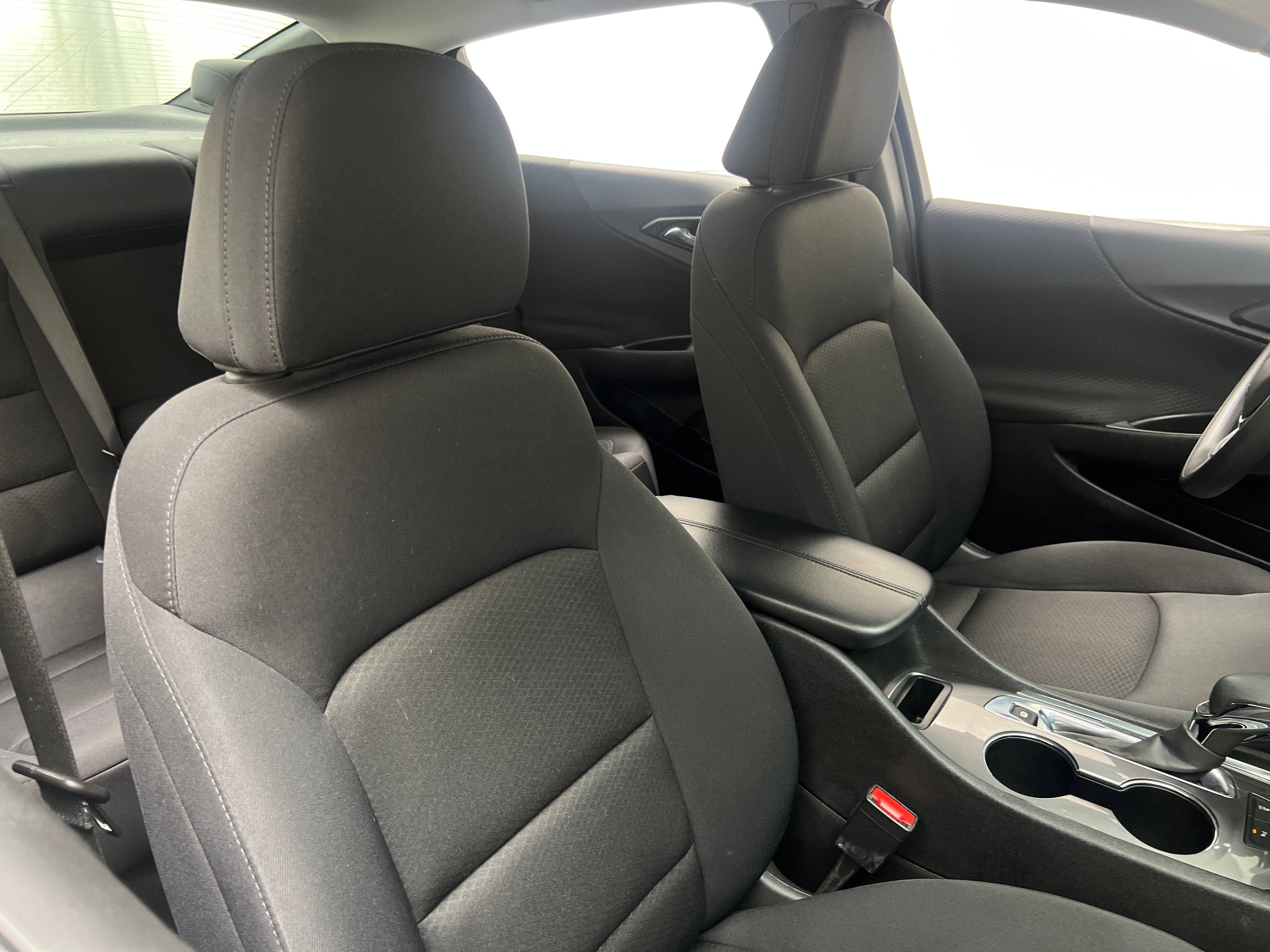 2023 Chevrolet Malibu LT 2