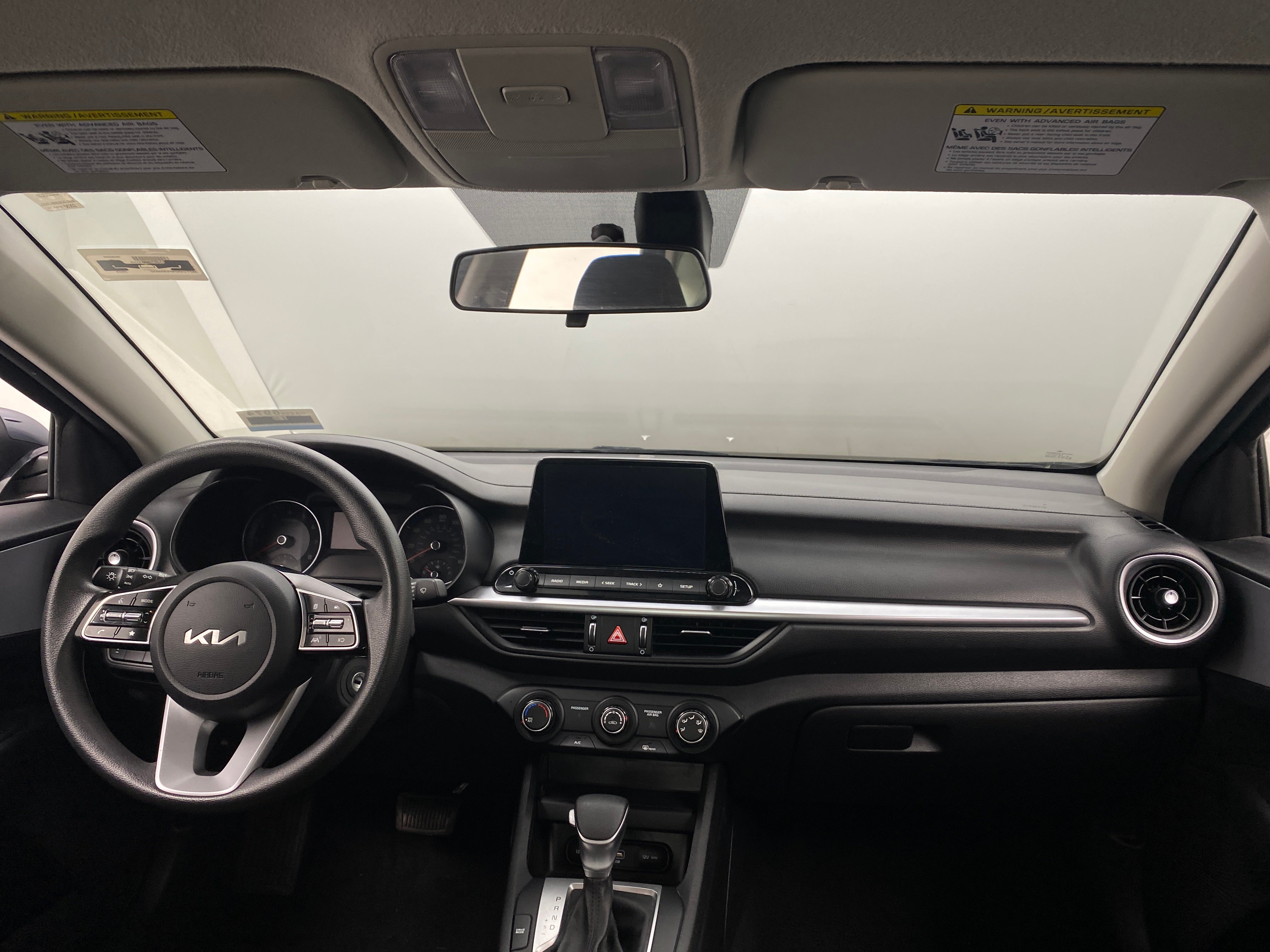 2023 Kia Forte LXS 3