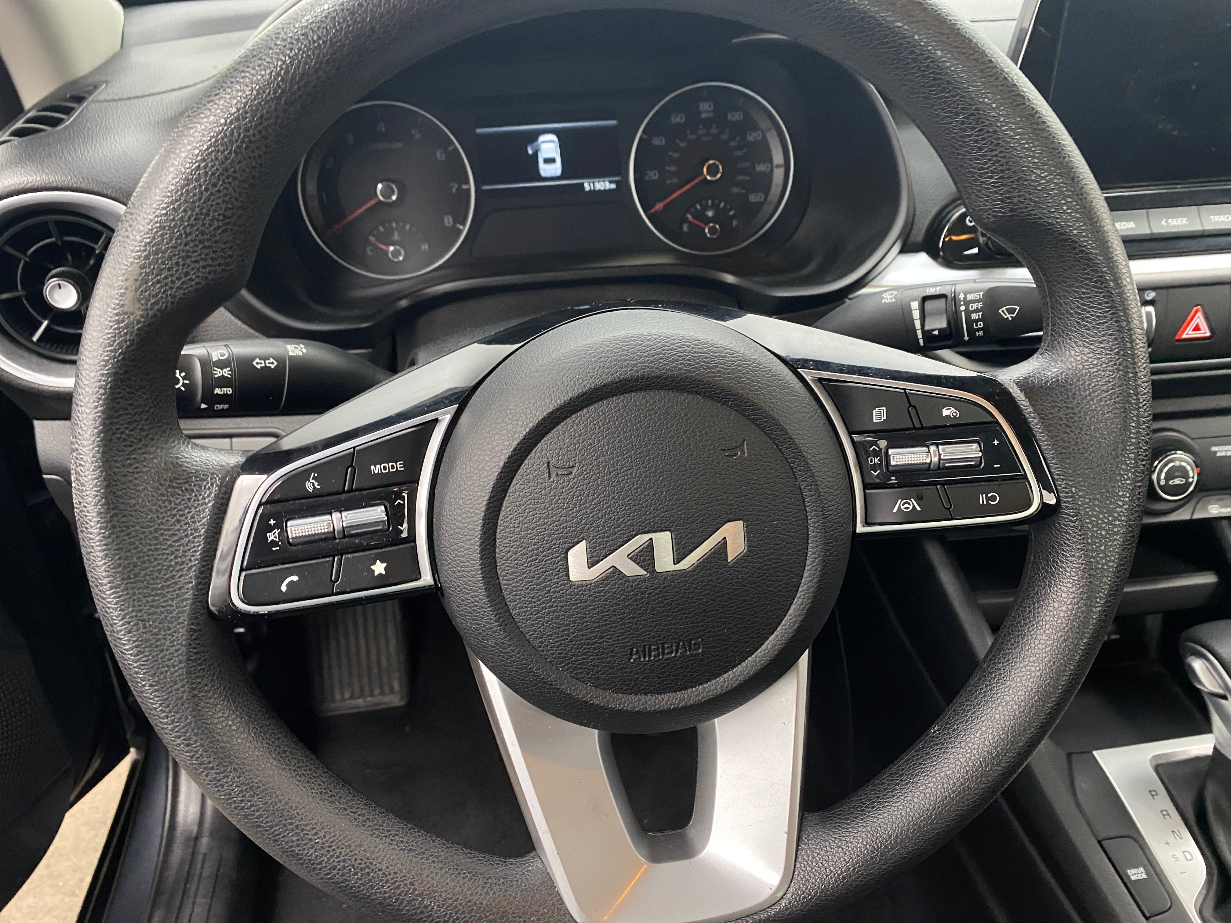 2023 Kia Forte LXS 5