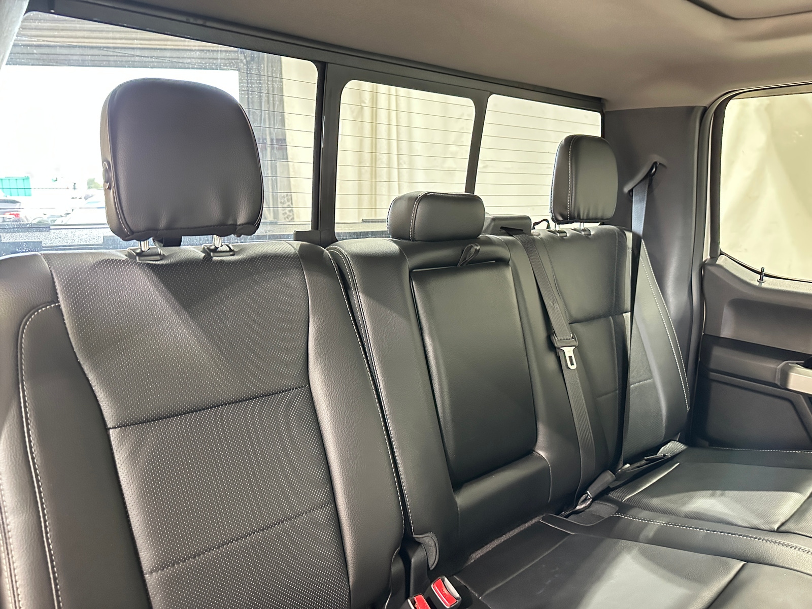 Thumbnail: 2017 Ford Econoline - 5