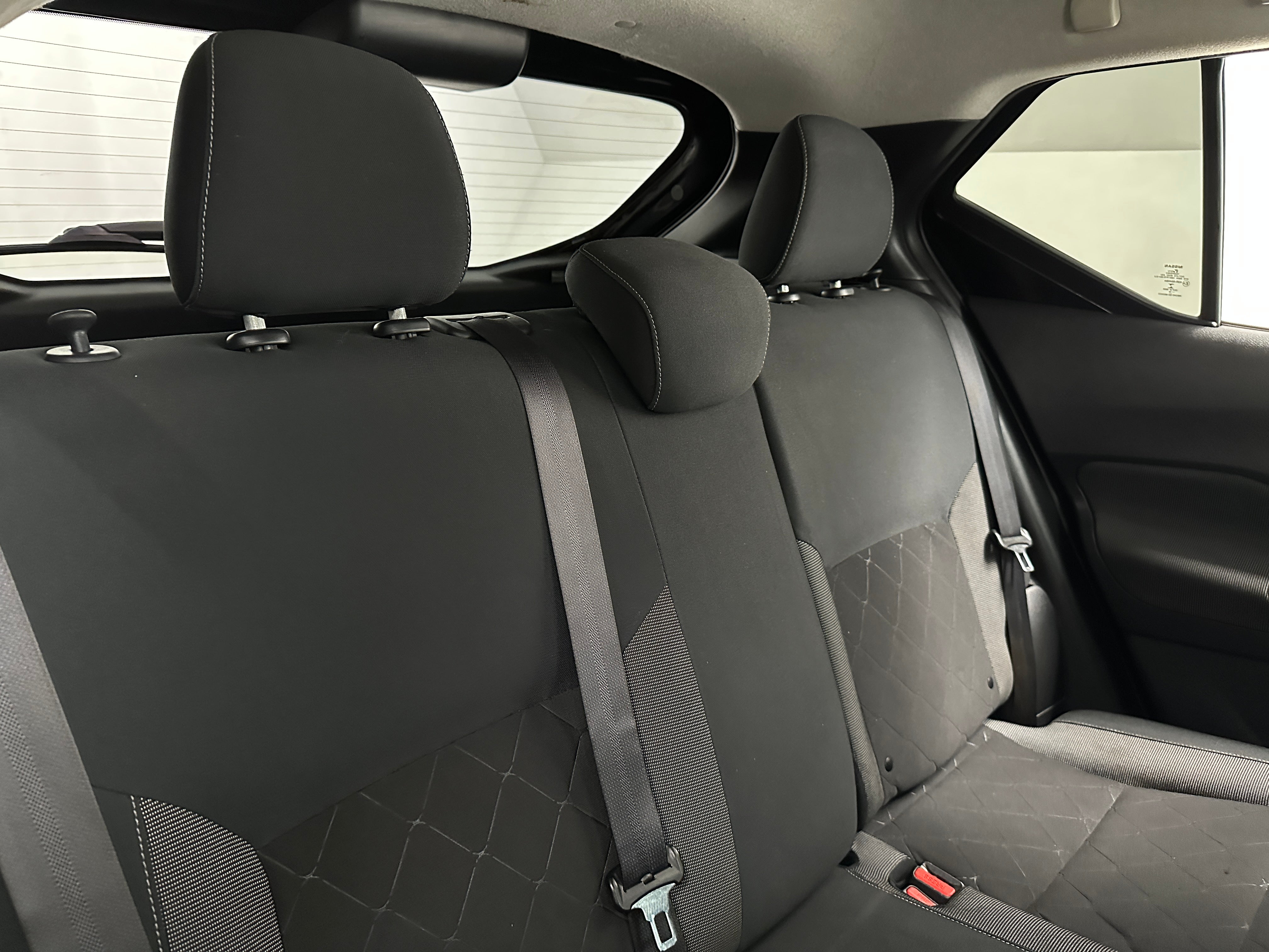 2019 Nissan Kicks S 6