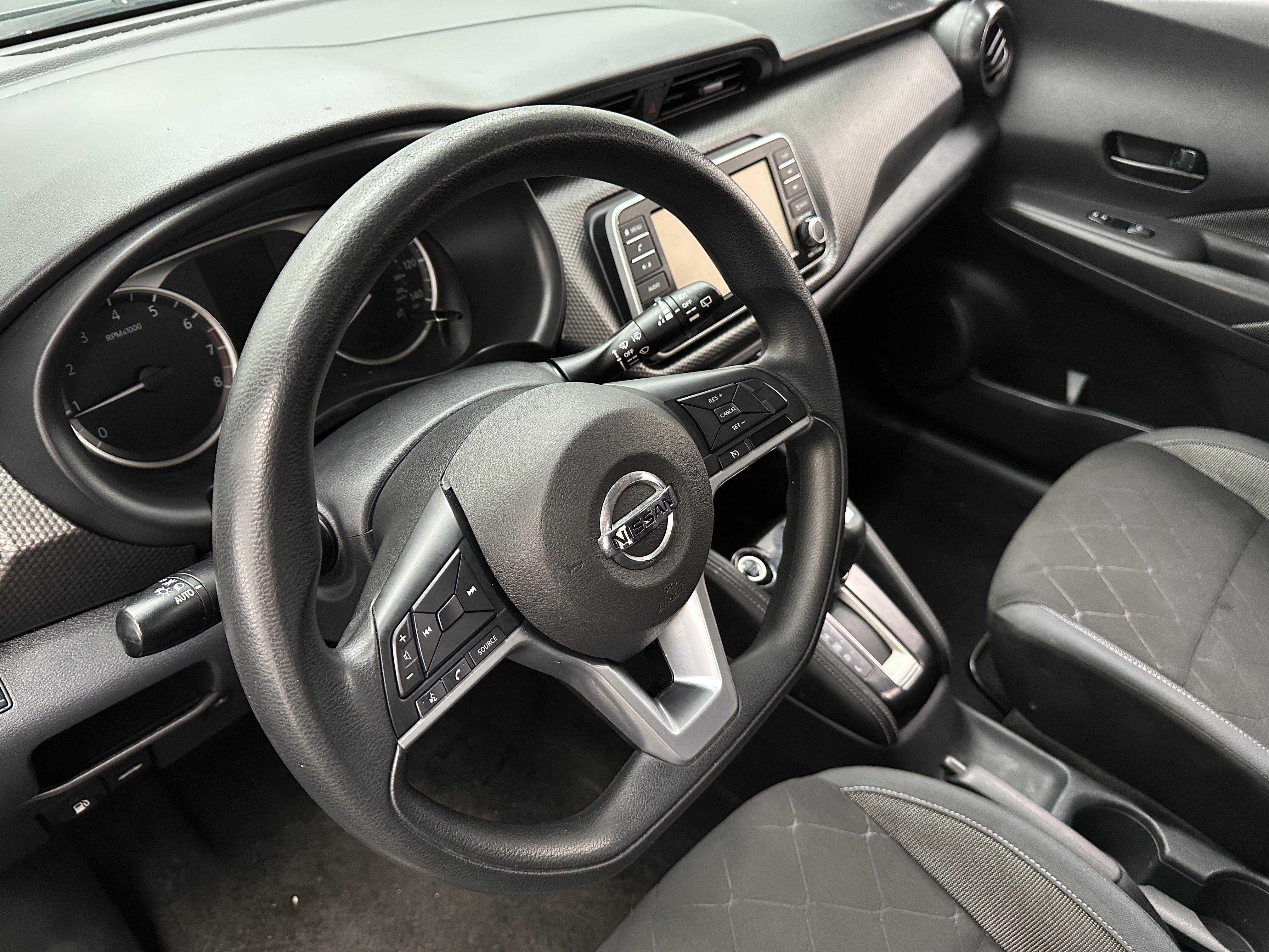 2019 Nissan Kicks S 5