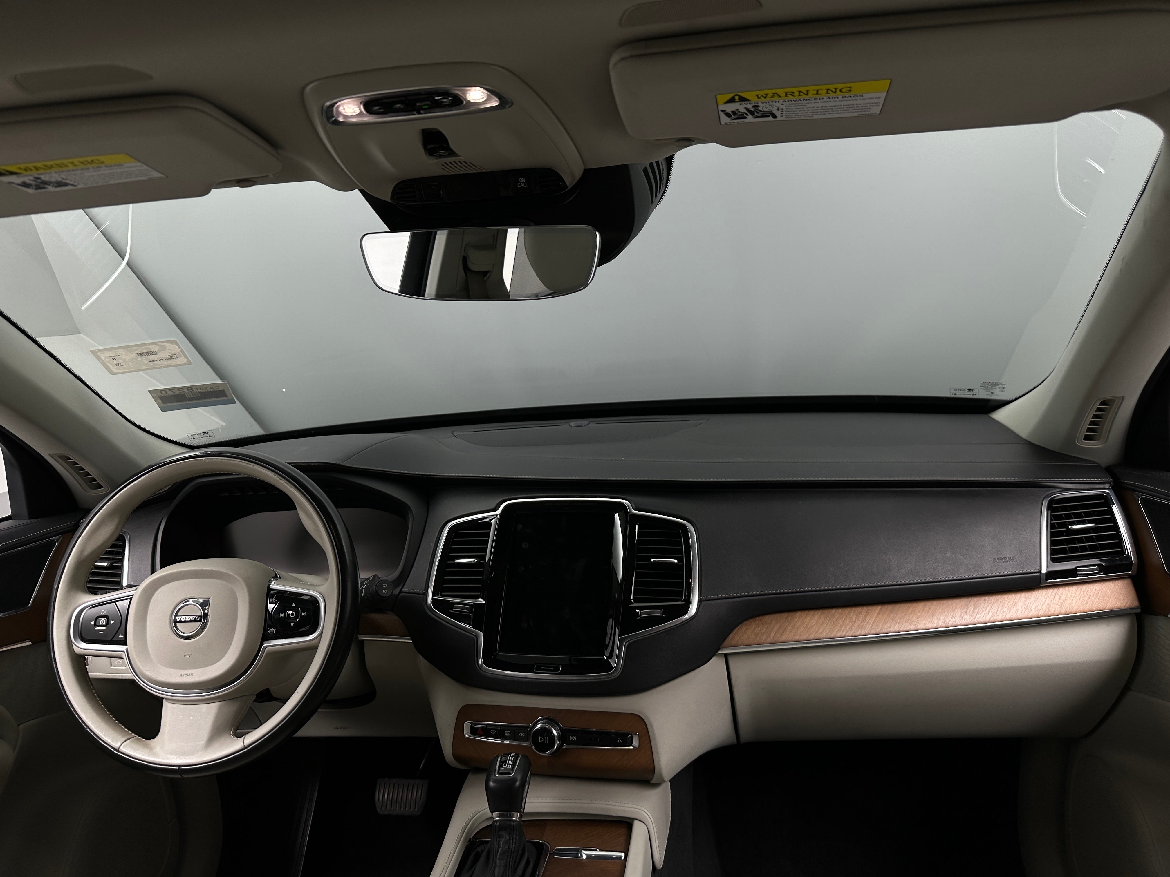 2017 Volvo XC90 T6 Inscription 2
