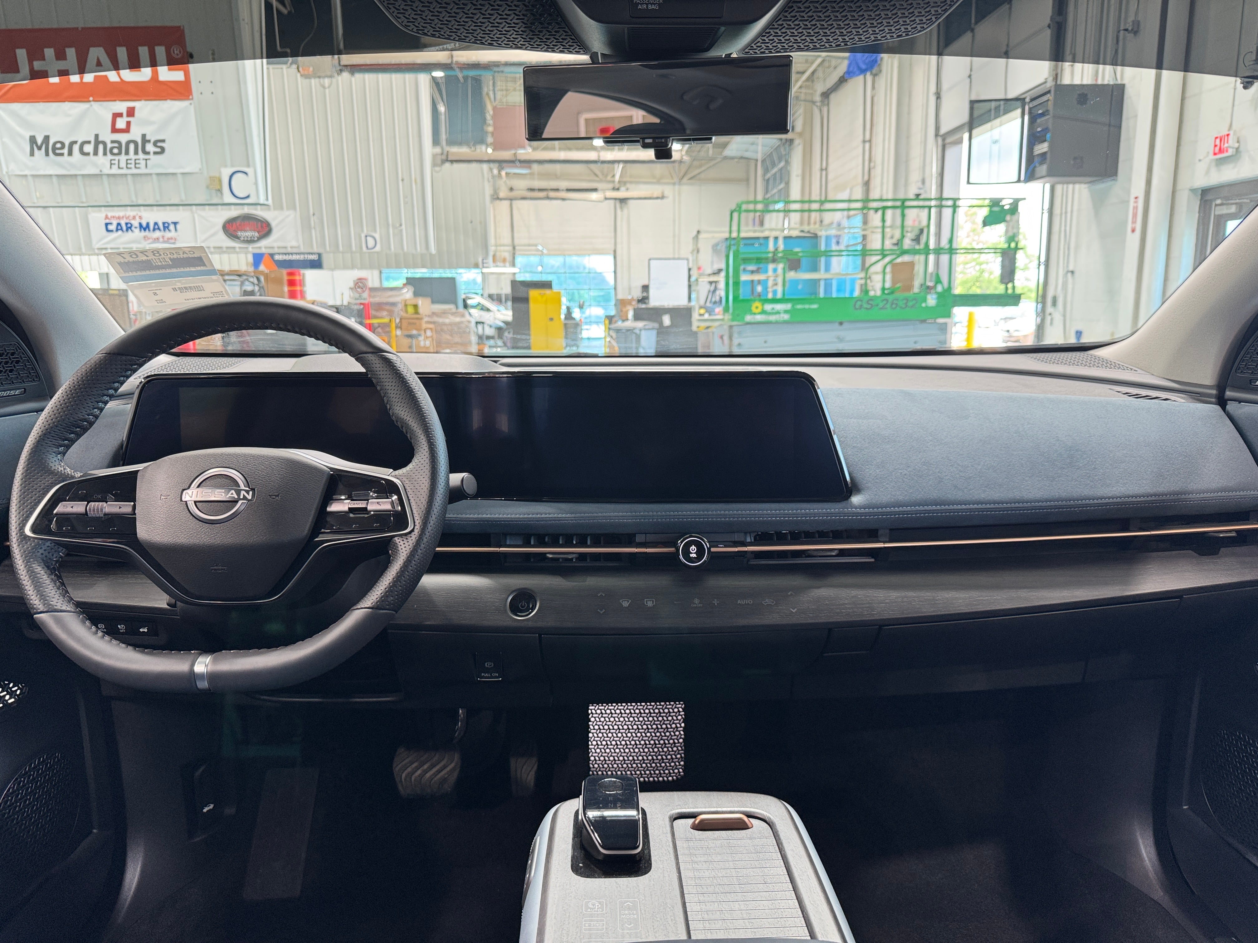 2023 Nissan Ariya Platinum+ 2