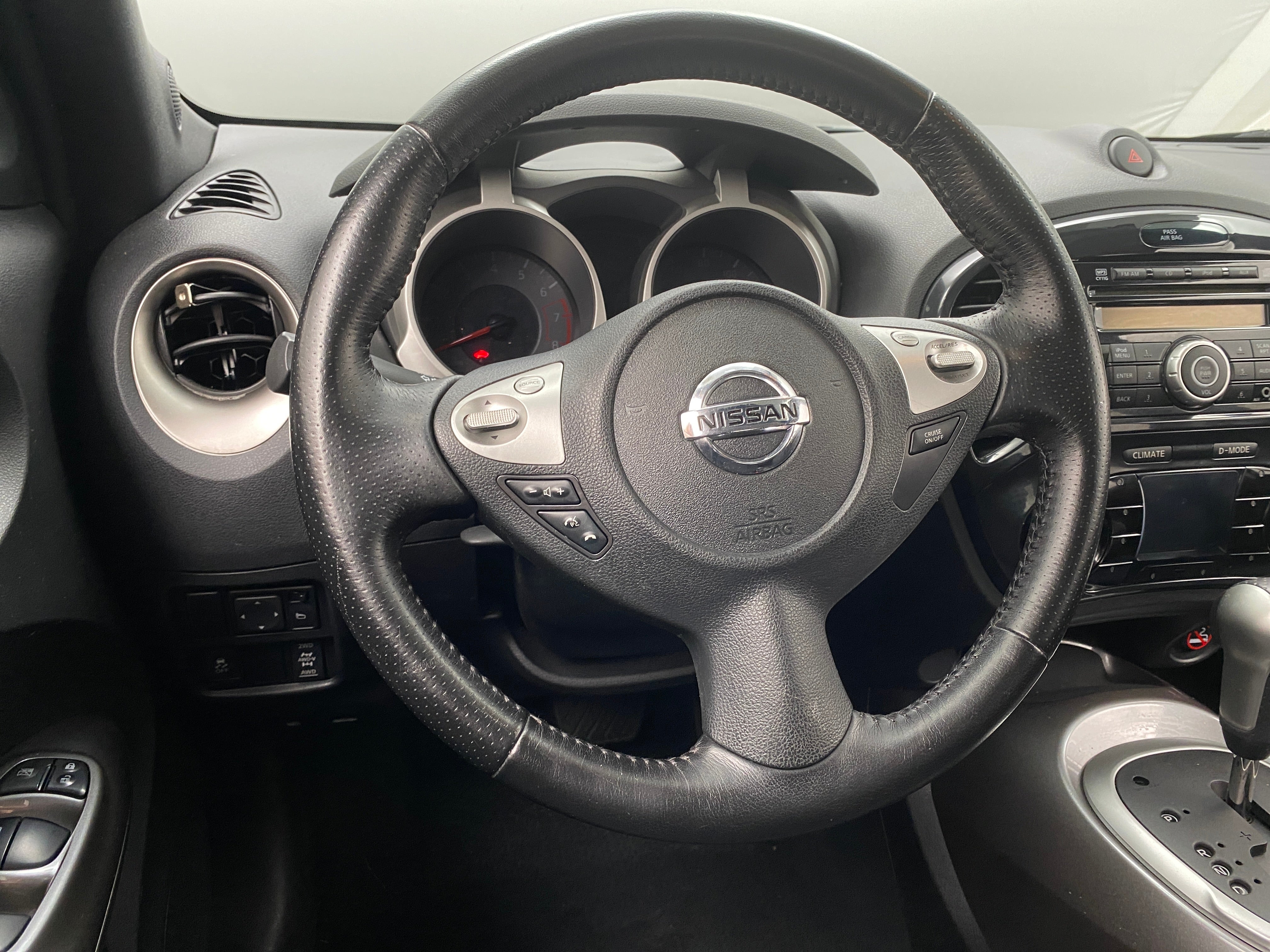 2012 Nissan Juke SV 5