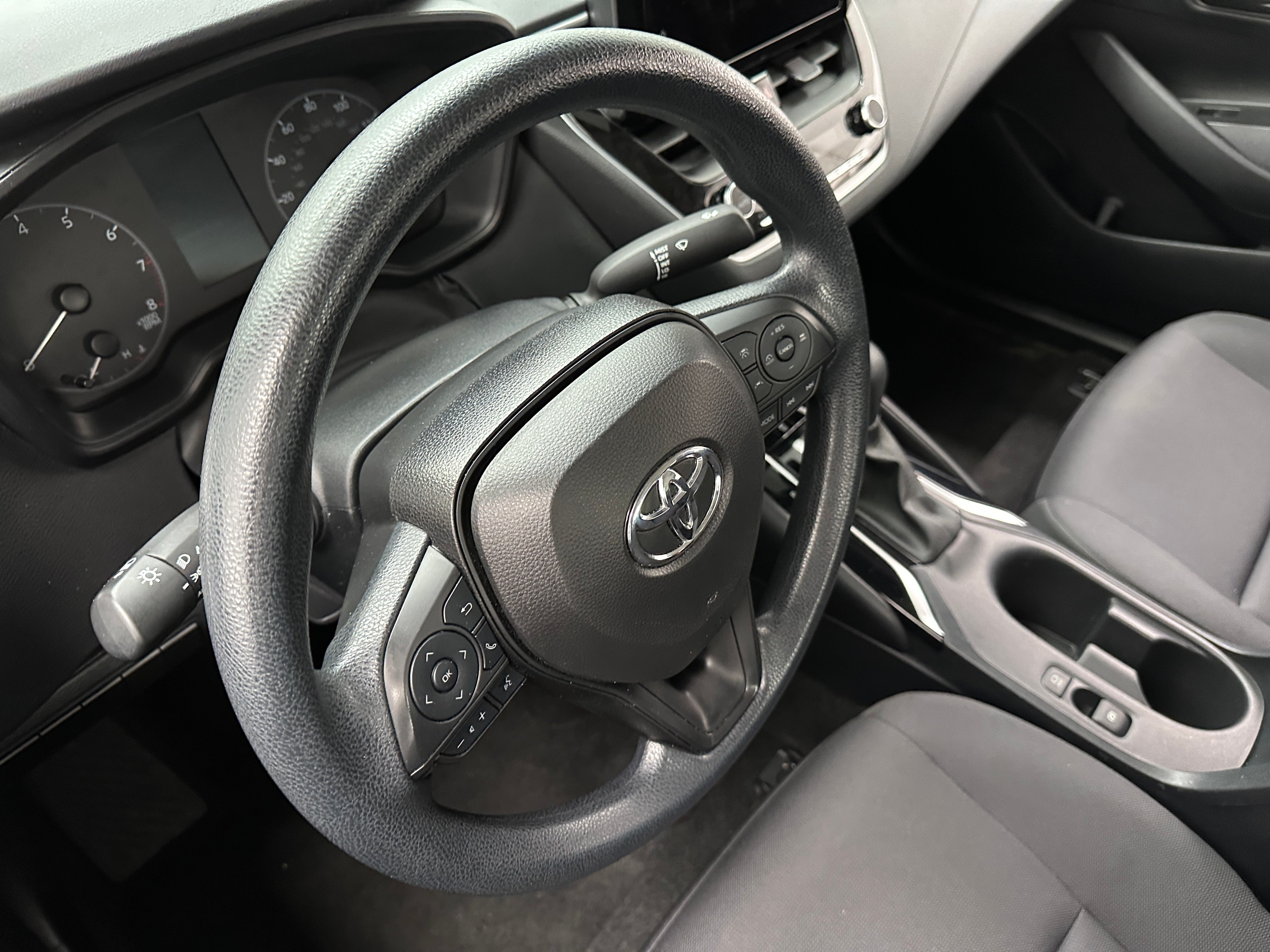 2024 Toyota Corolla LE 5
