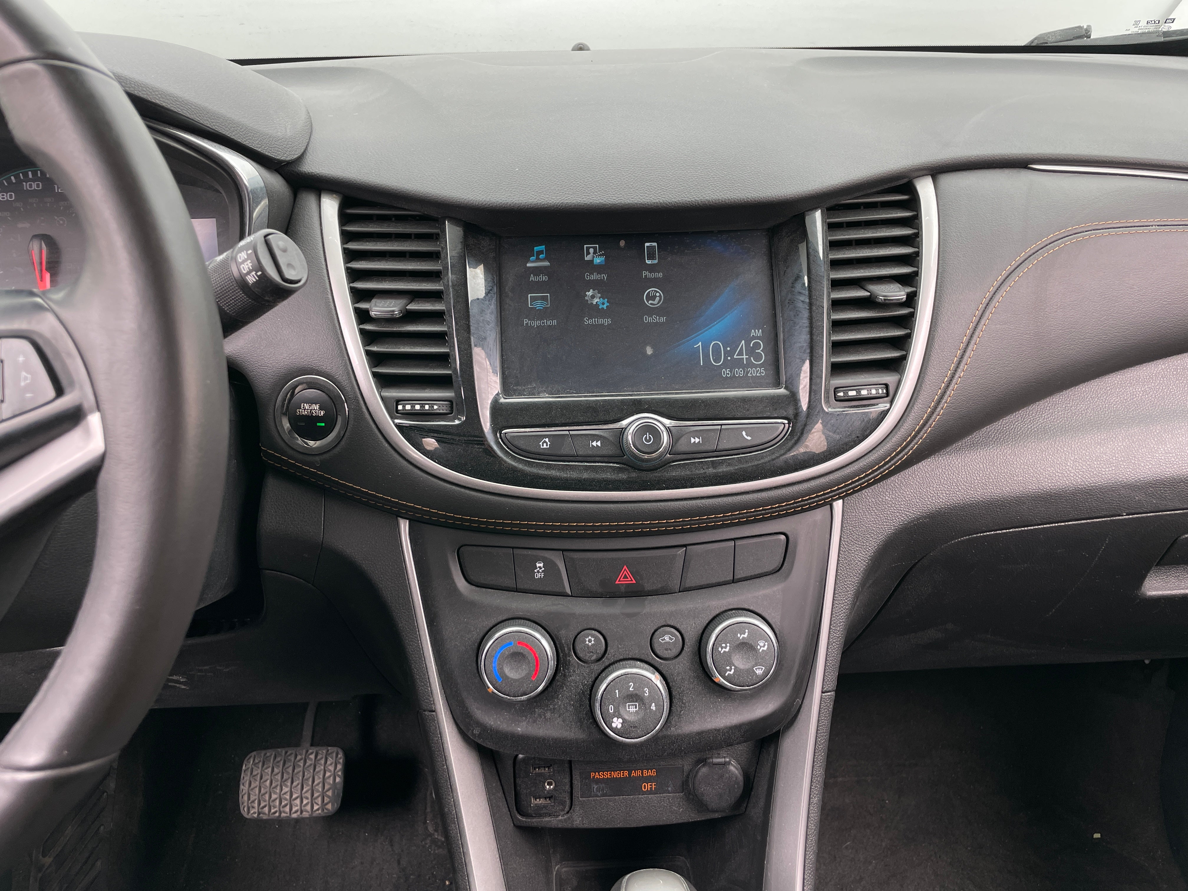 2017 Chevrolet Trax LT 4