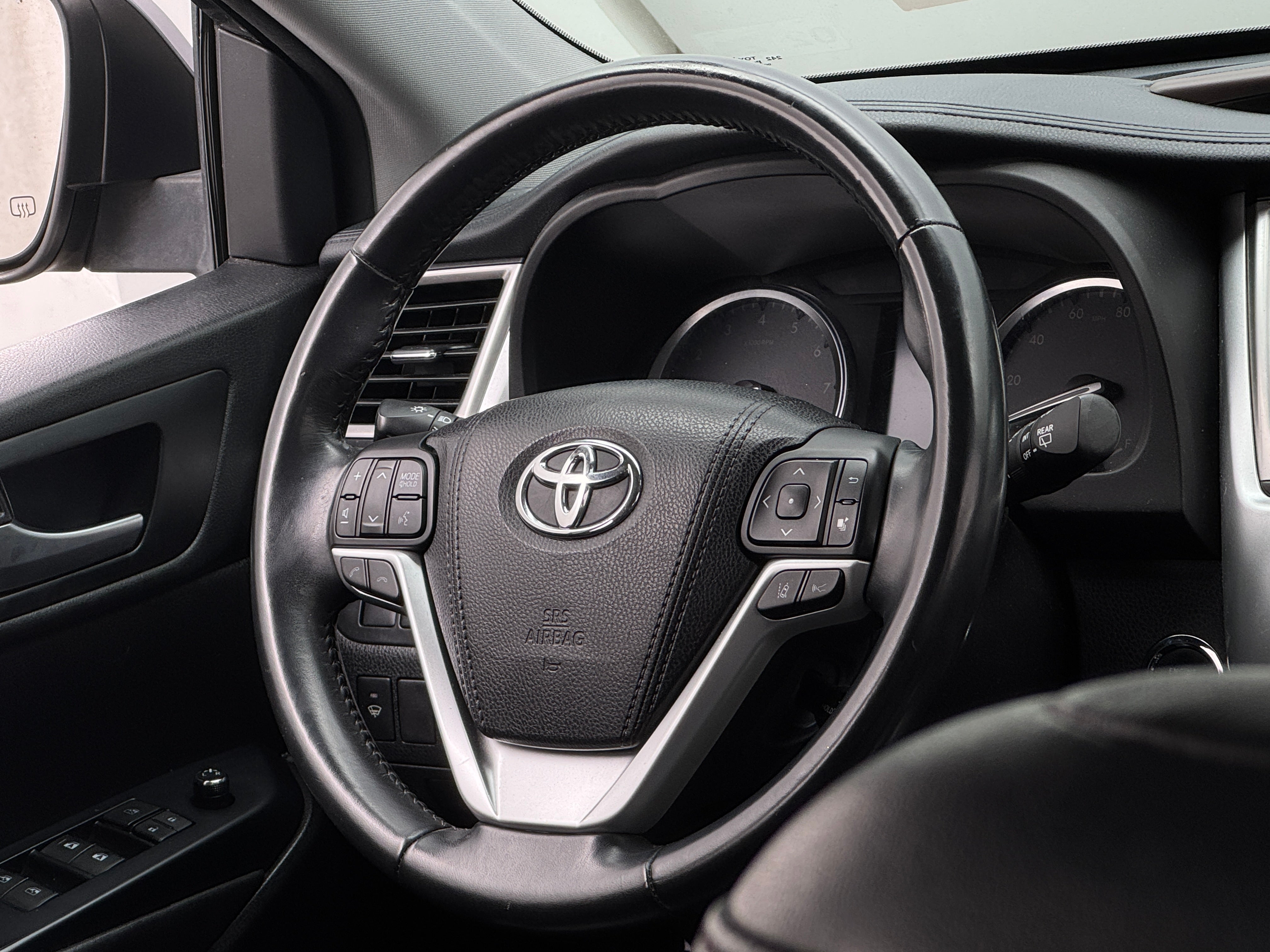 2017 Toyota Highlander XLE 4