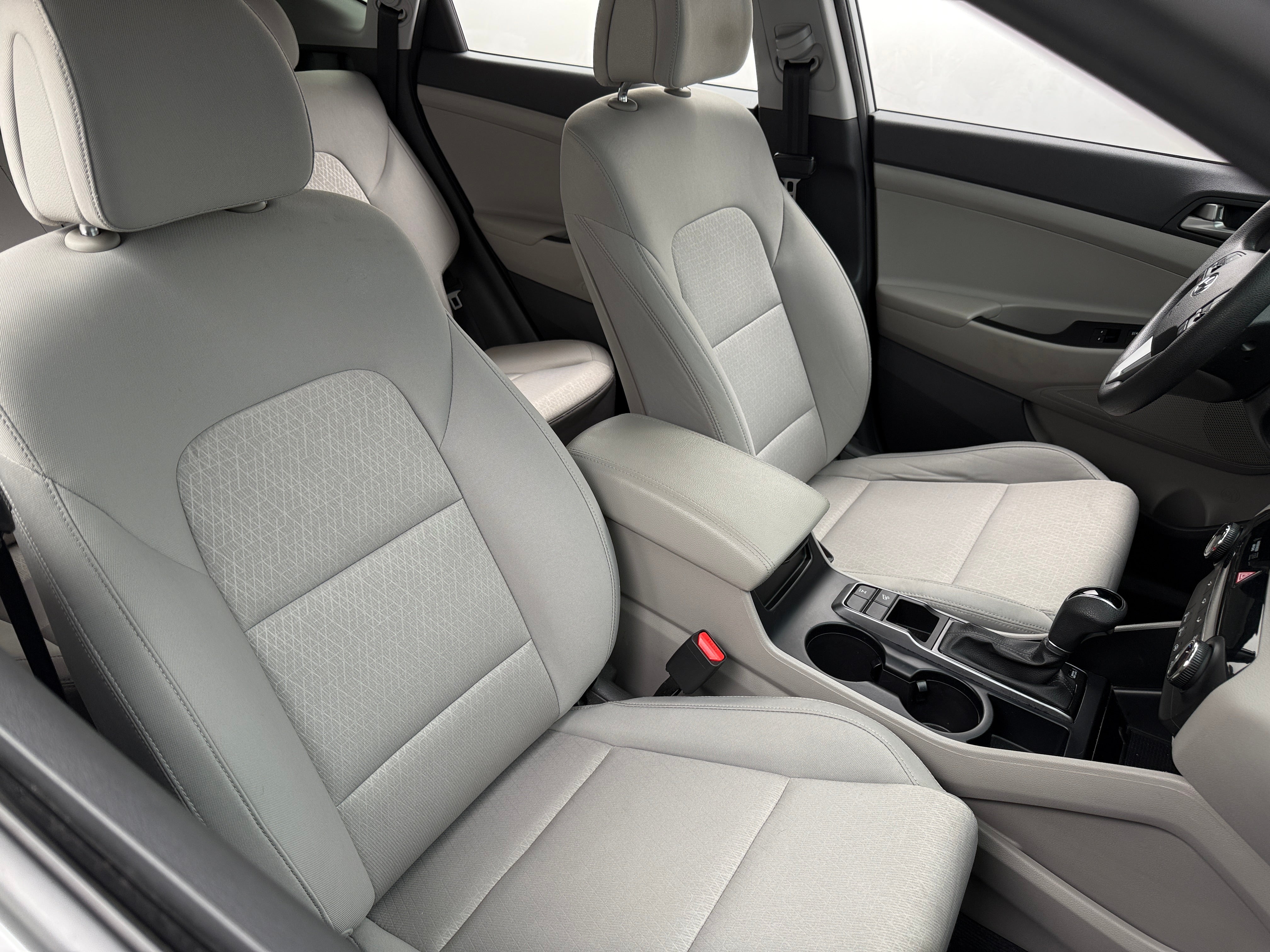 2018 Hyundai Tucson SE 2